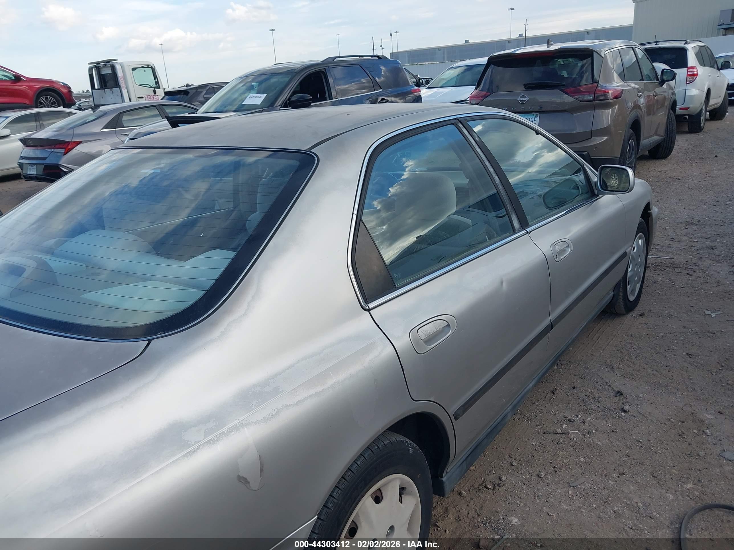 HONDA ACCORD image 6