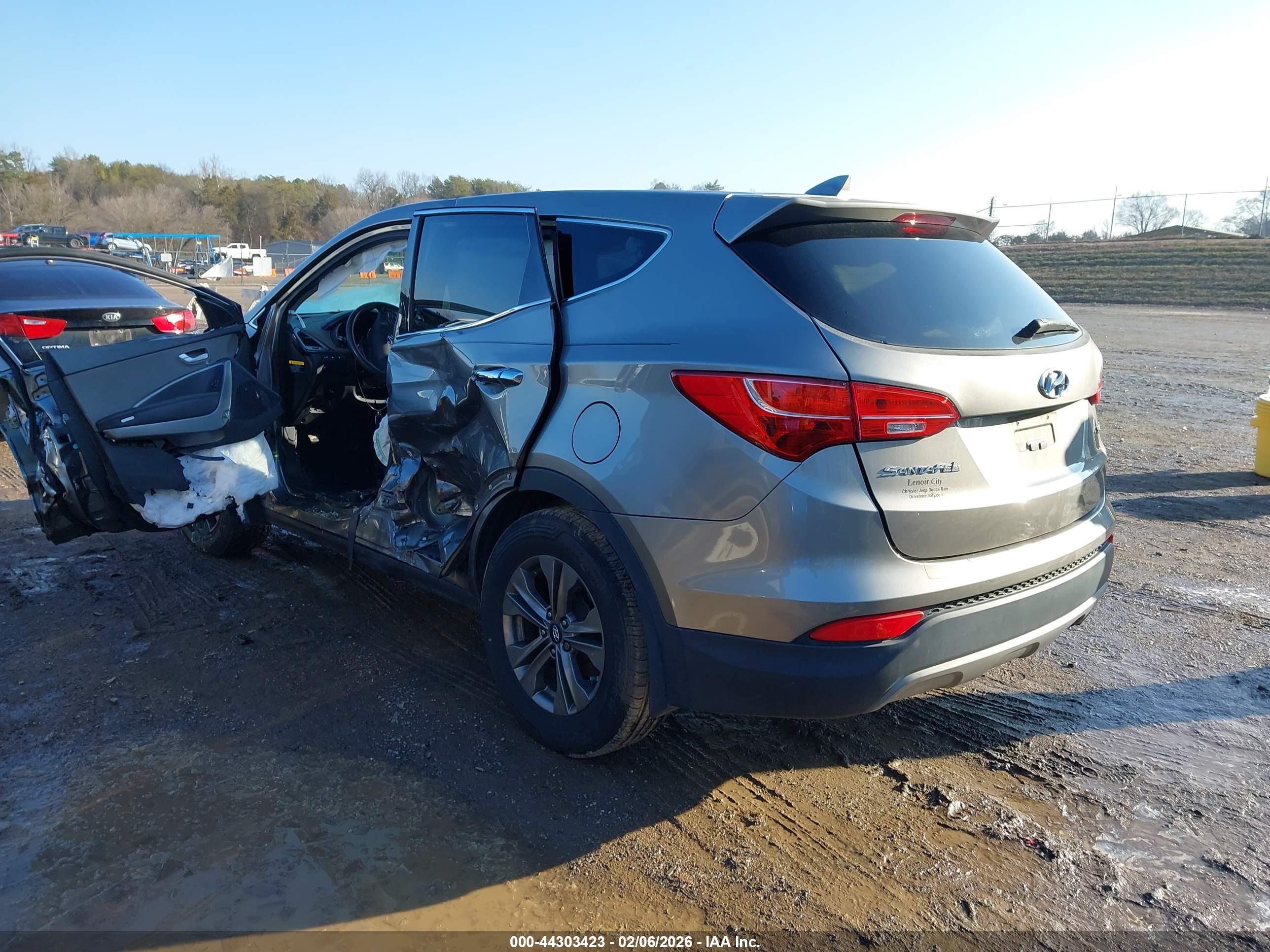 HYUNDAI SANTA image 3