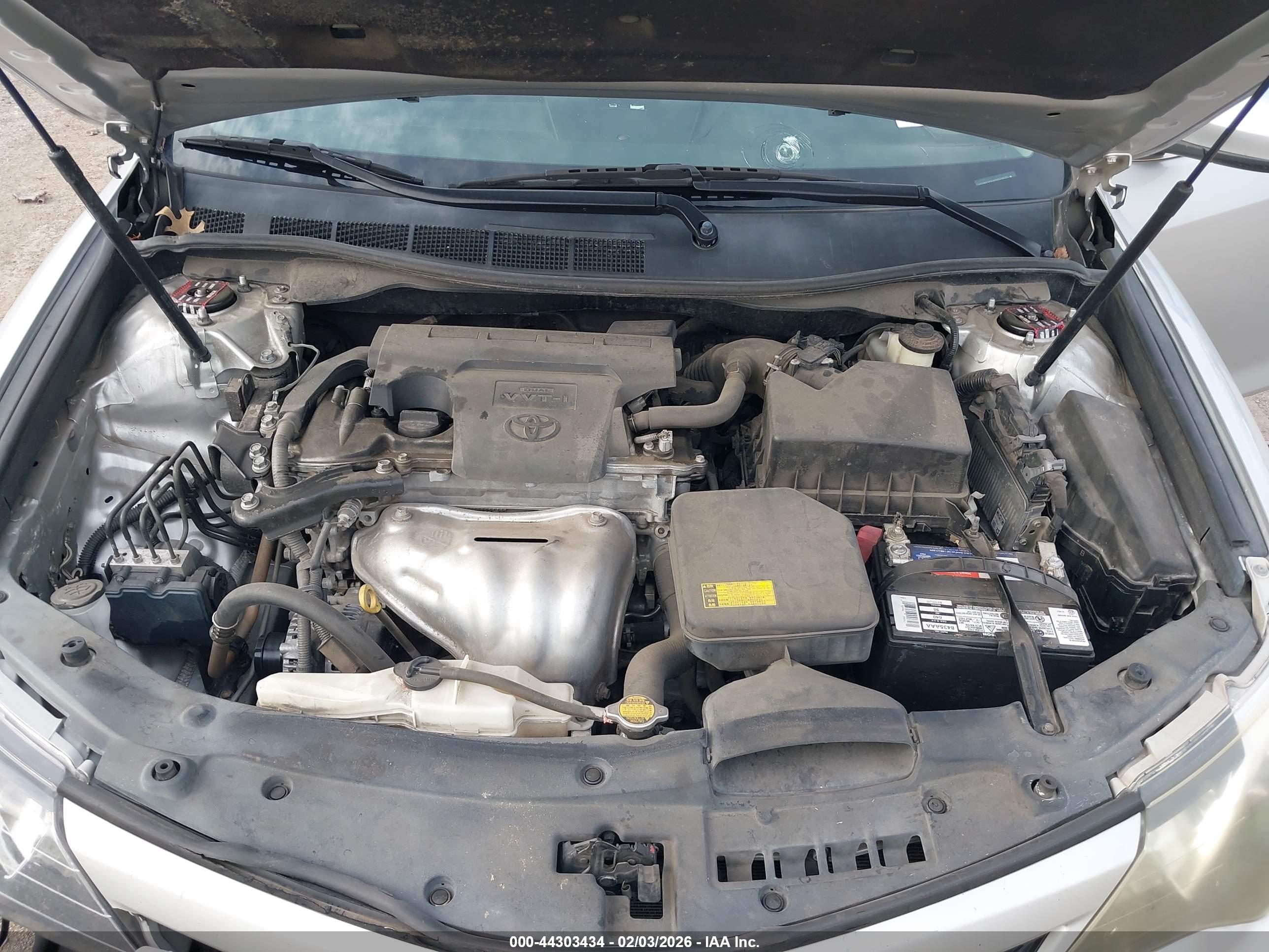 TOYOTA CAMRY image 10