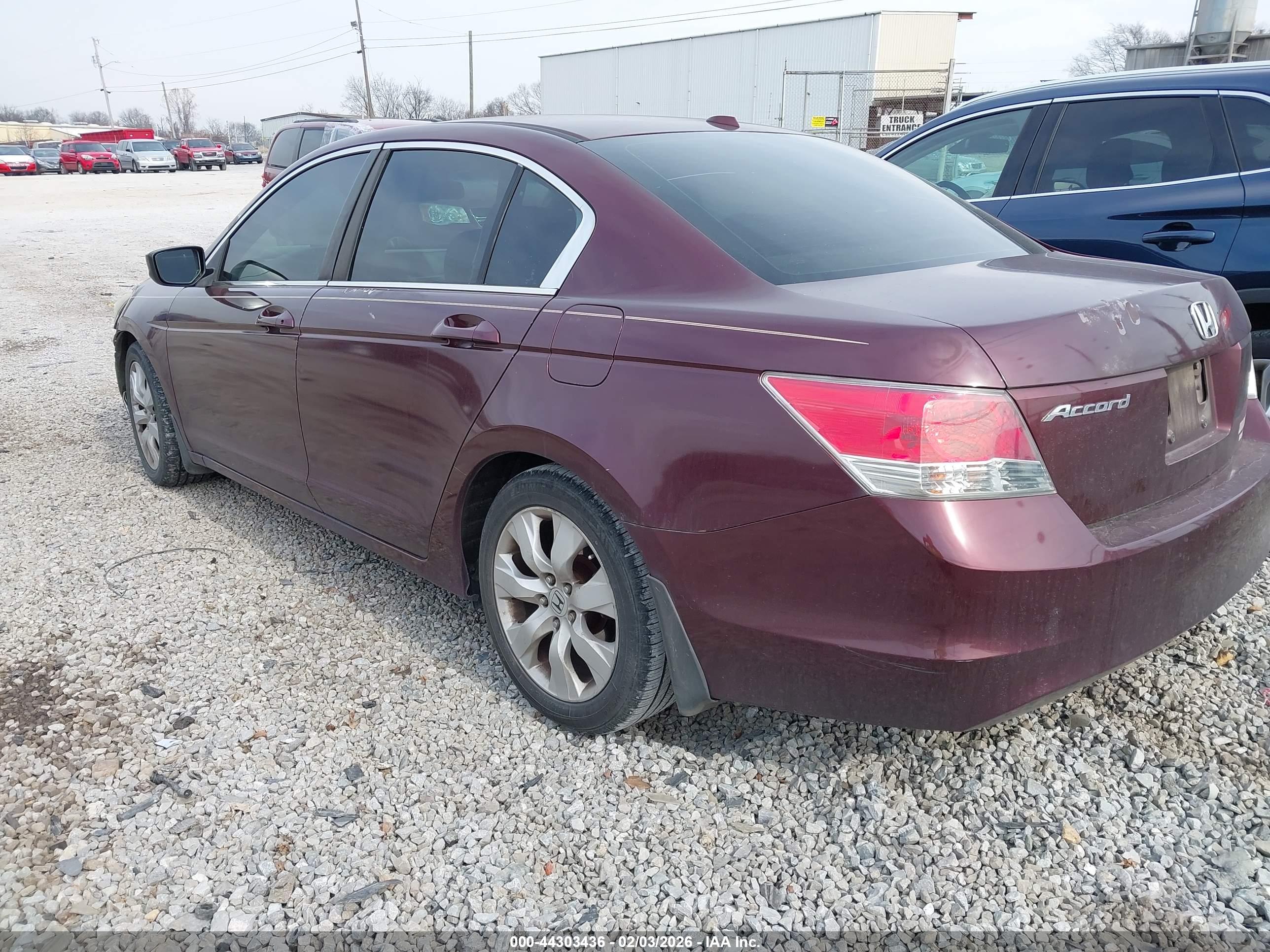 HONDA ACCORD image 3