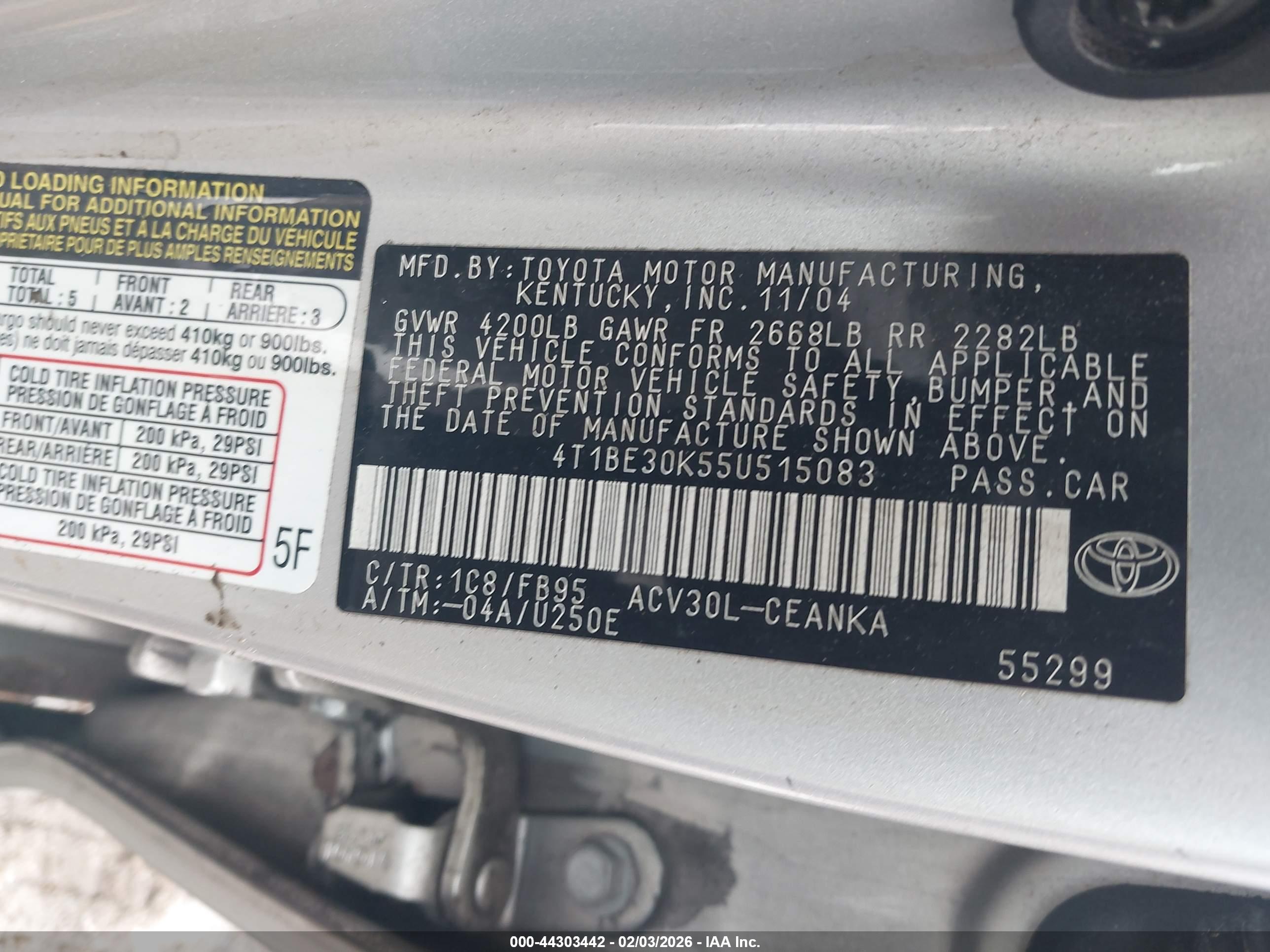 TOYOTA CAMRY image 9