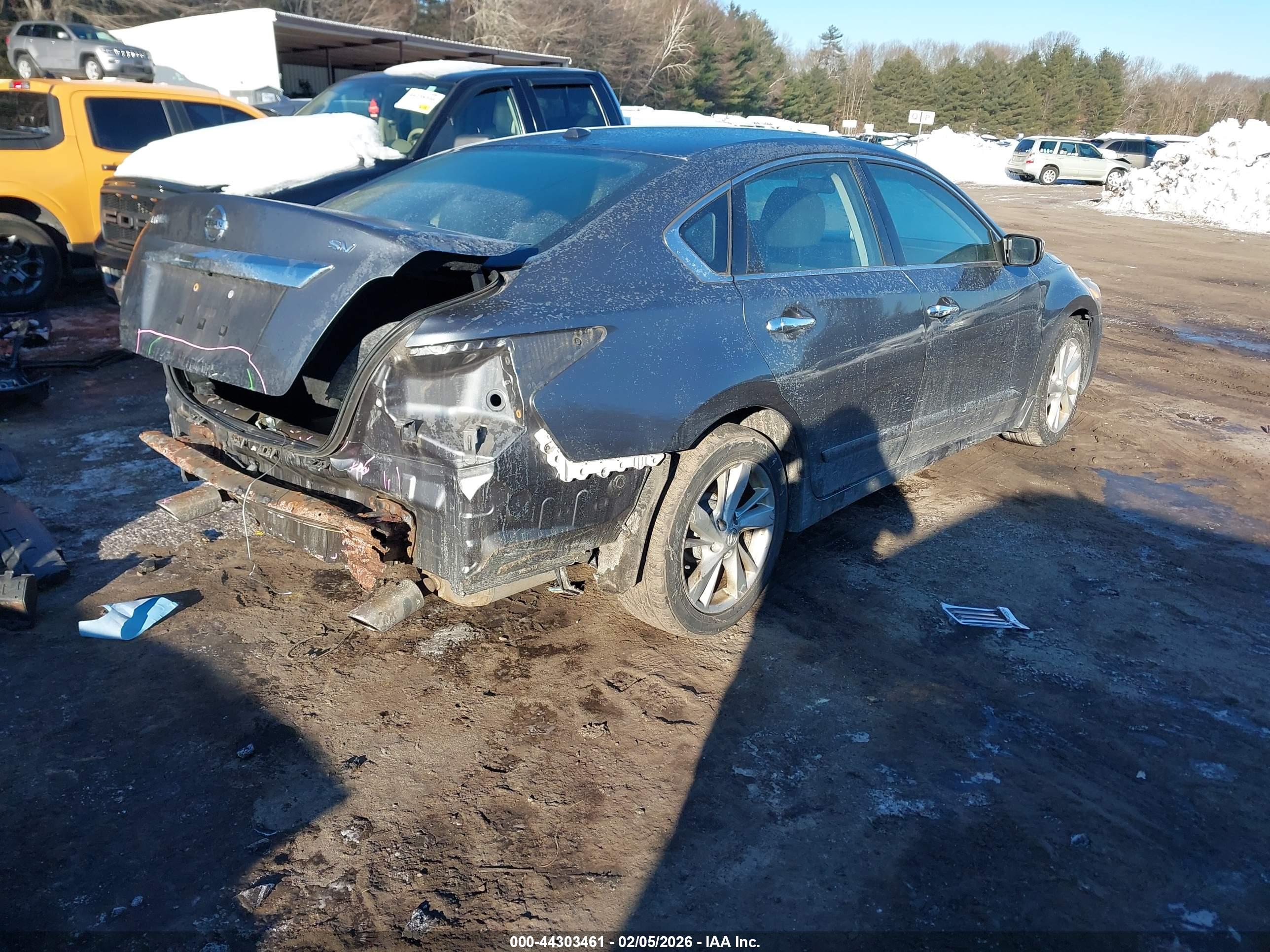 NISSAN ALTIMA image 4