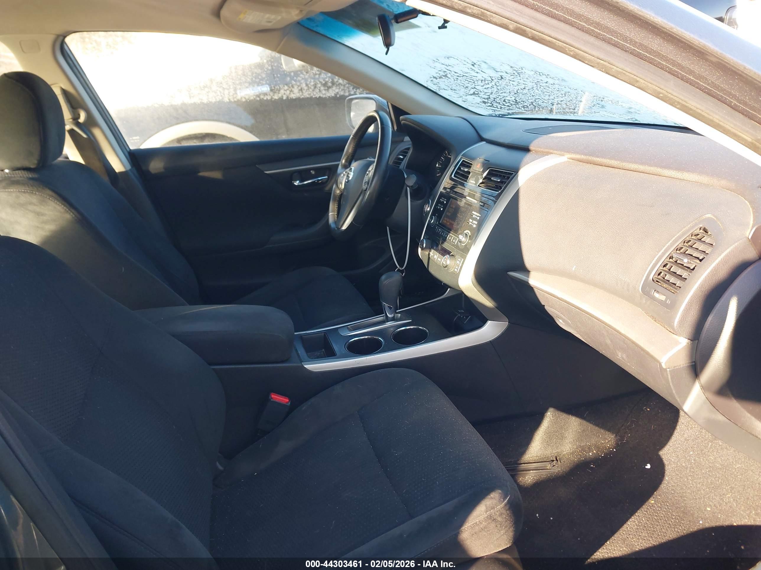 NISSAN ALTIMA image 5