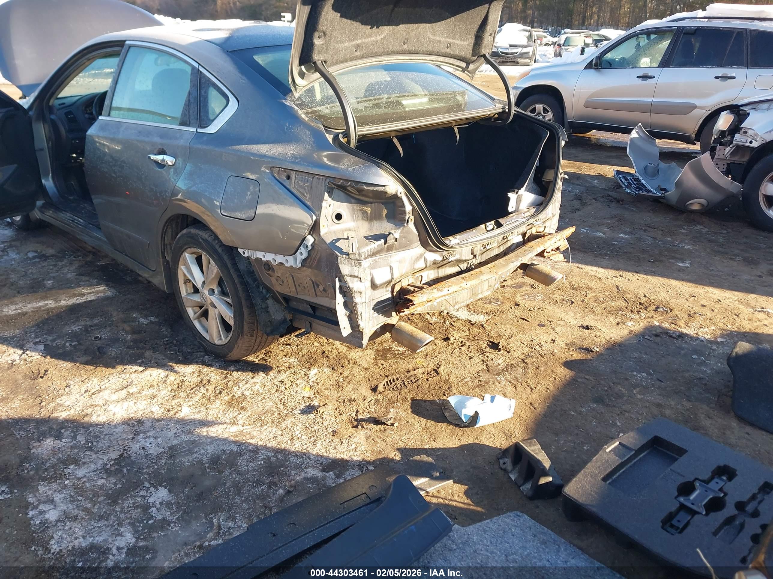 NISSAN ALTIMA image 6