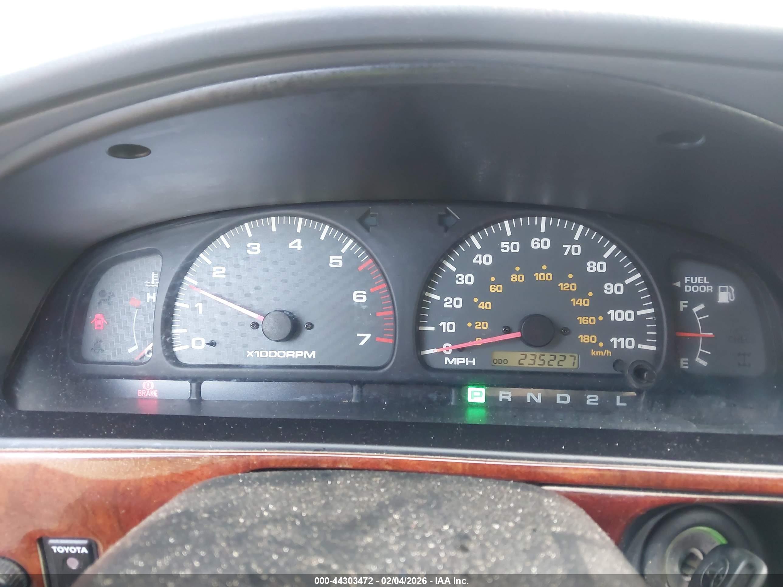 TOYOTA 4RUNNER image 7
