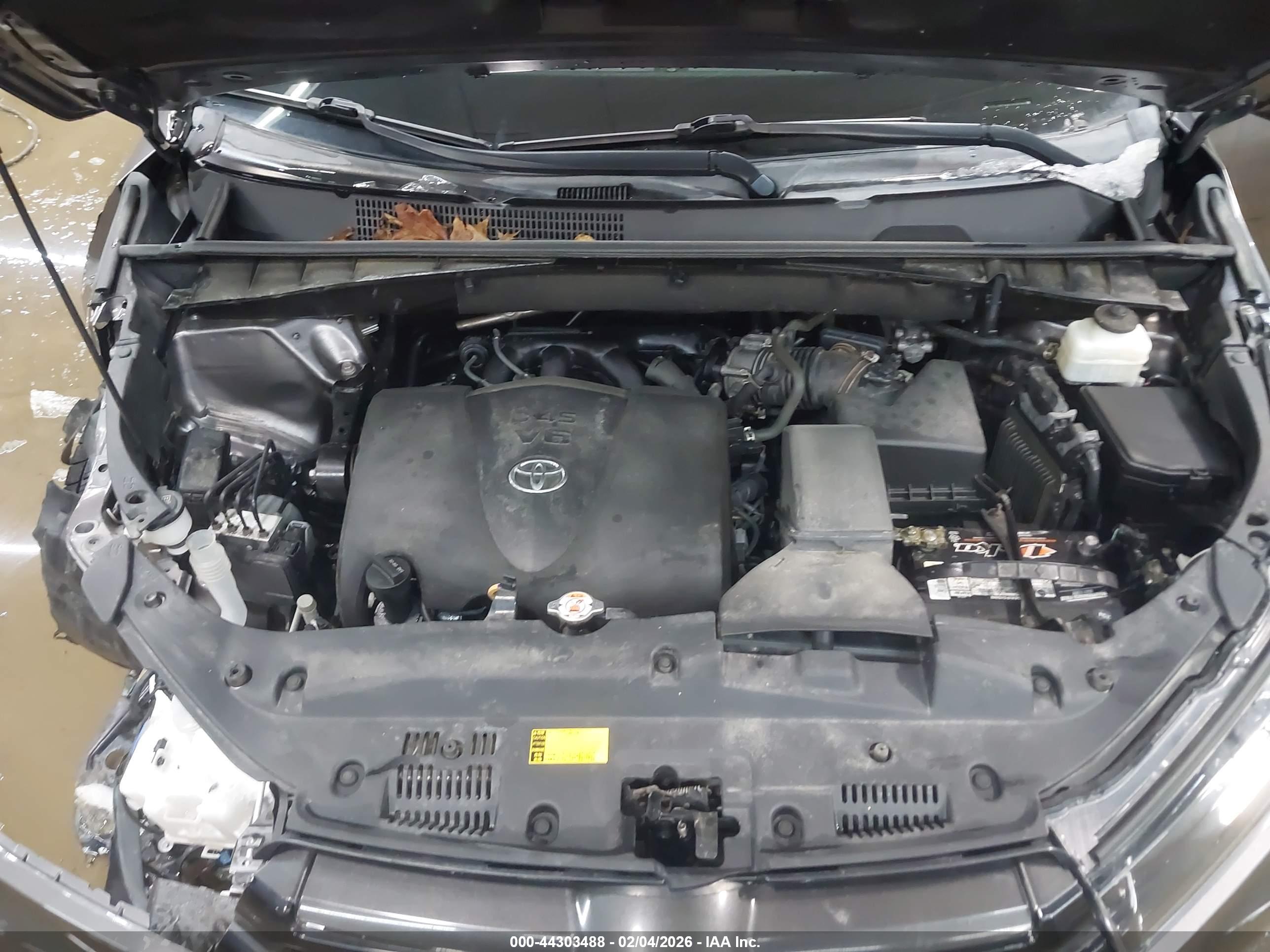 TOYOTA HIGHLANDER image 10