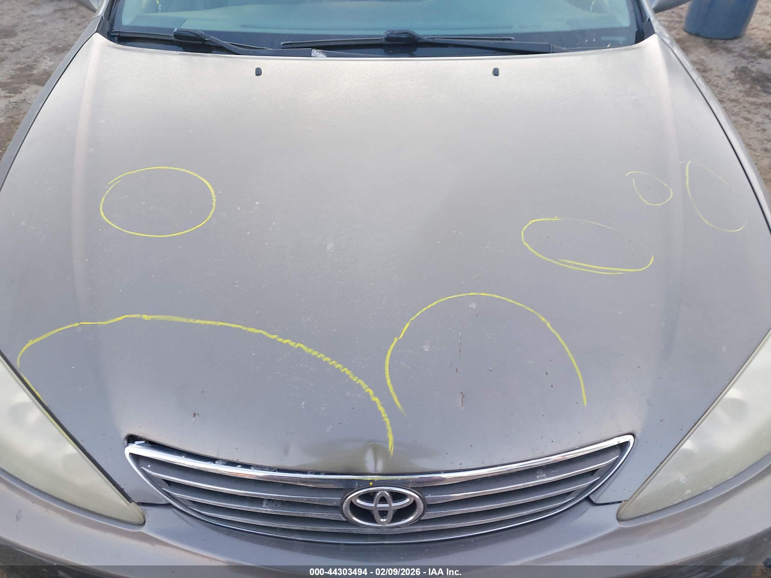 TOYOTA CAMRY image 6