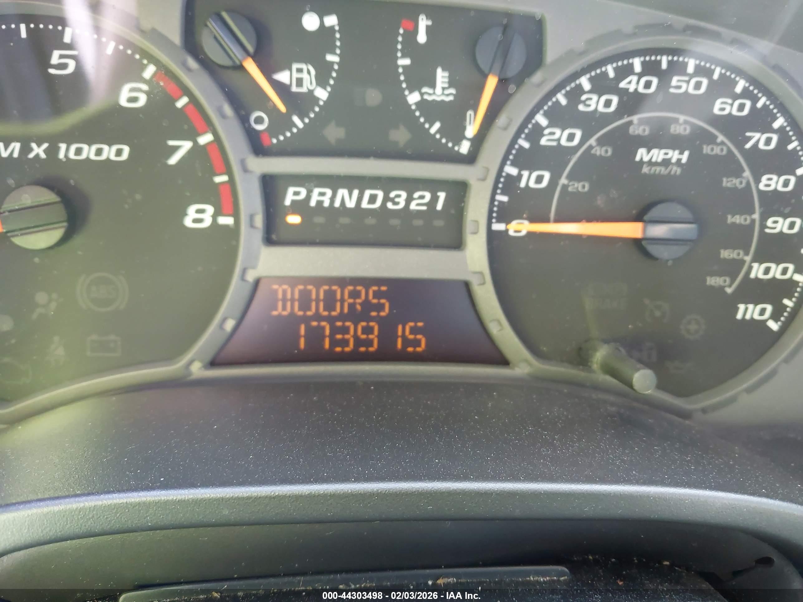 CHEVROLET COLORADO image 7