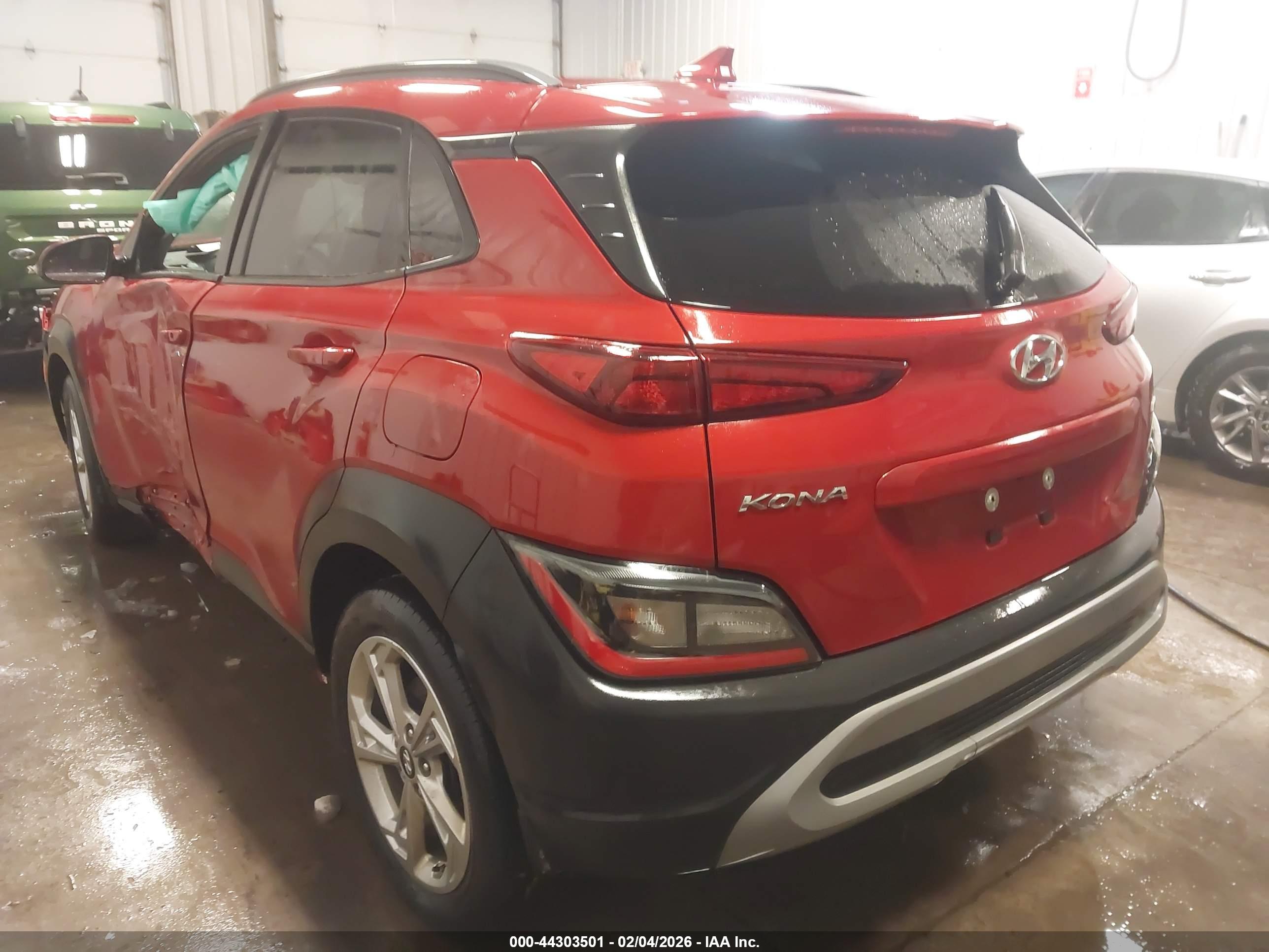 HYUNDAI KONA image 3