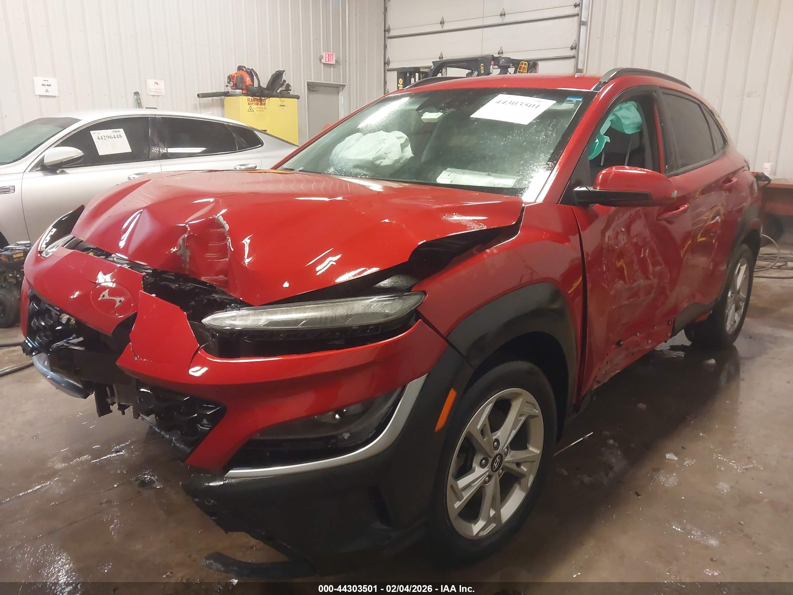 HYUNDAI KONA image 6