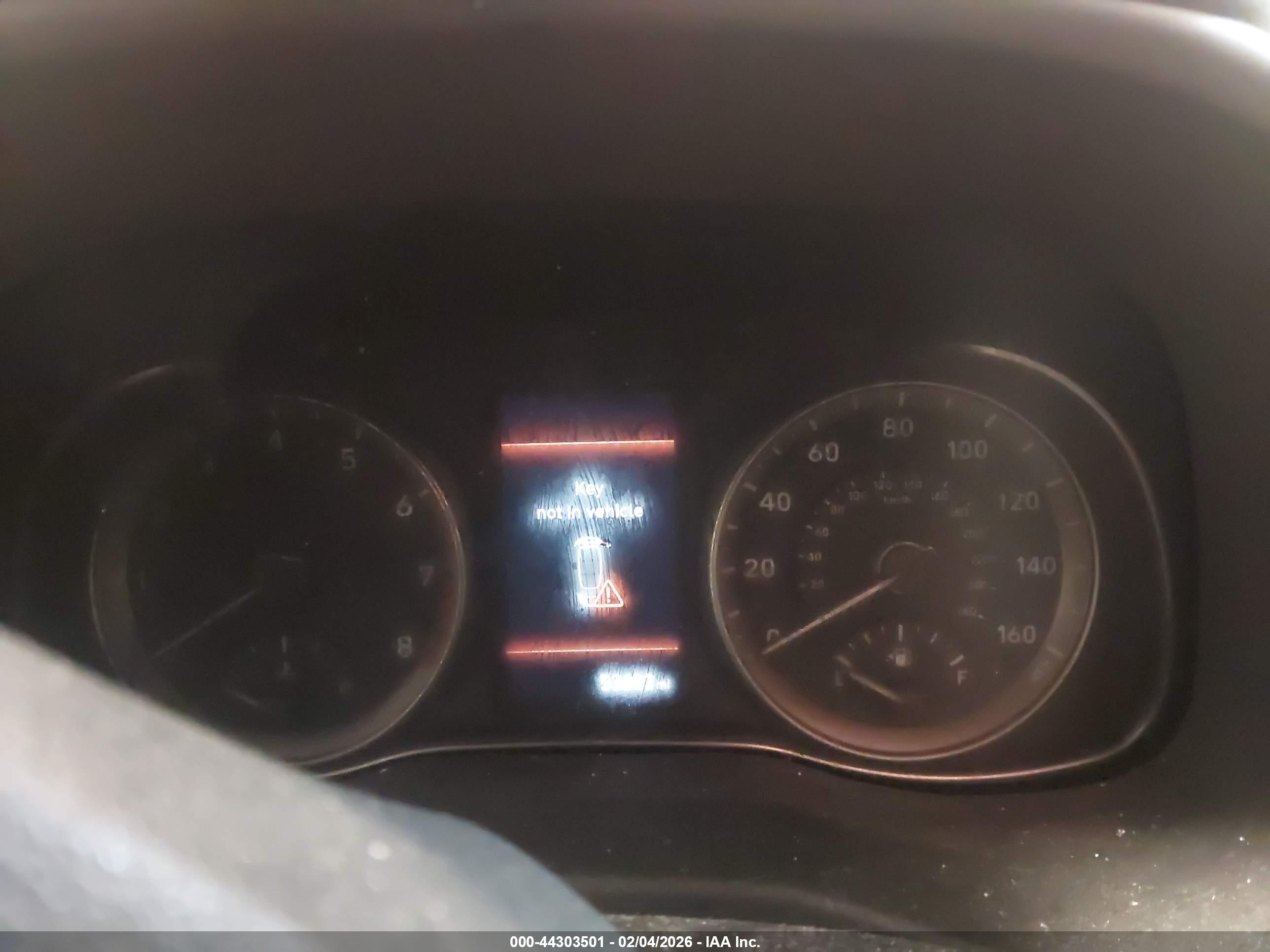 HYUNDAI KONA image 7