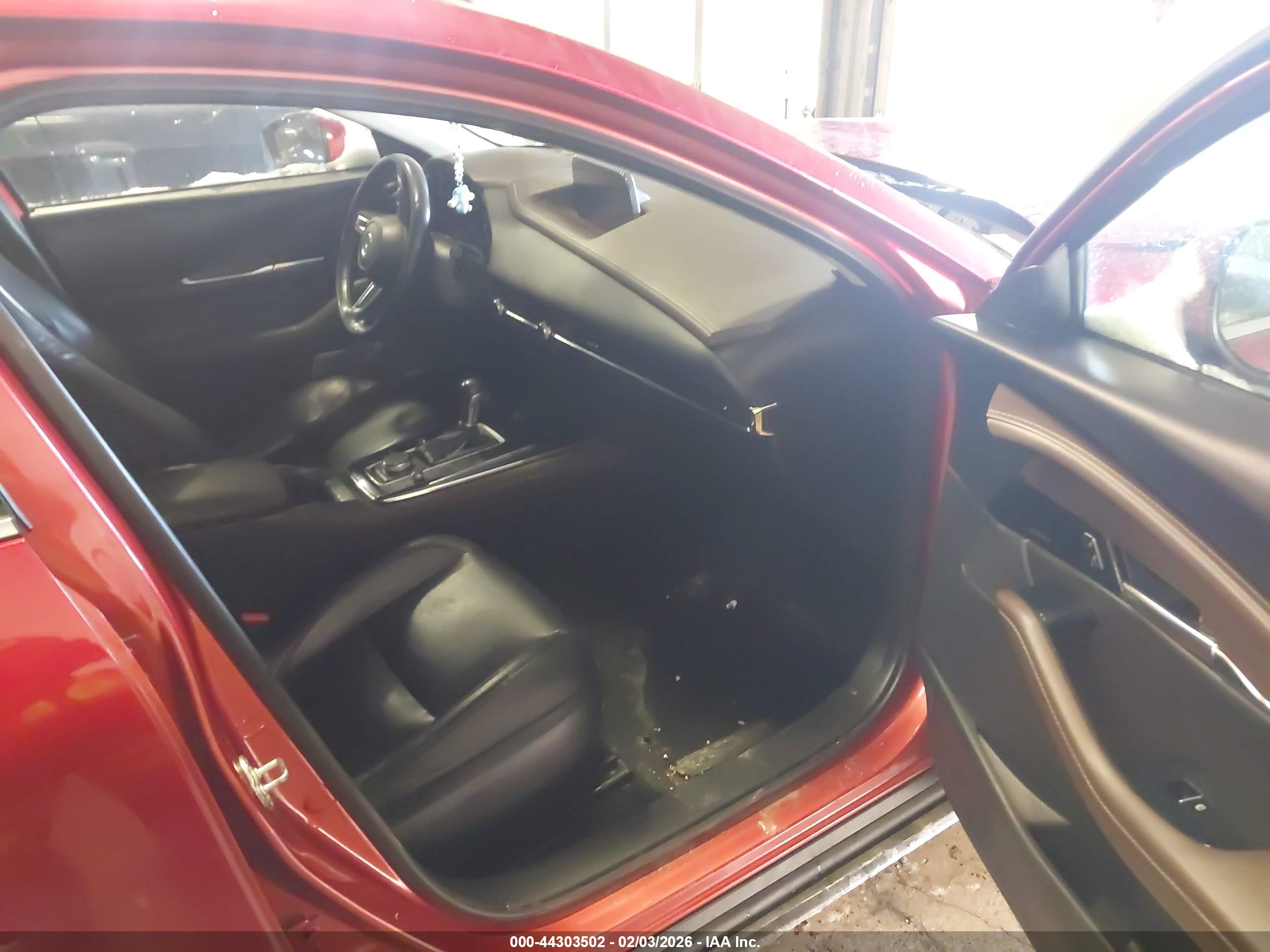 MAZDA CX-30 image 5