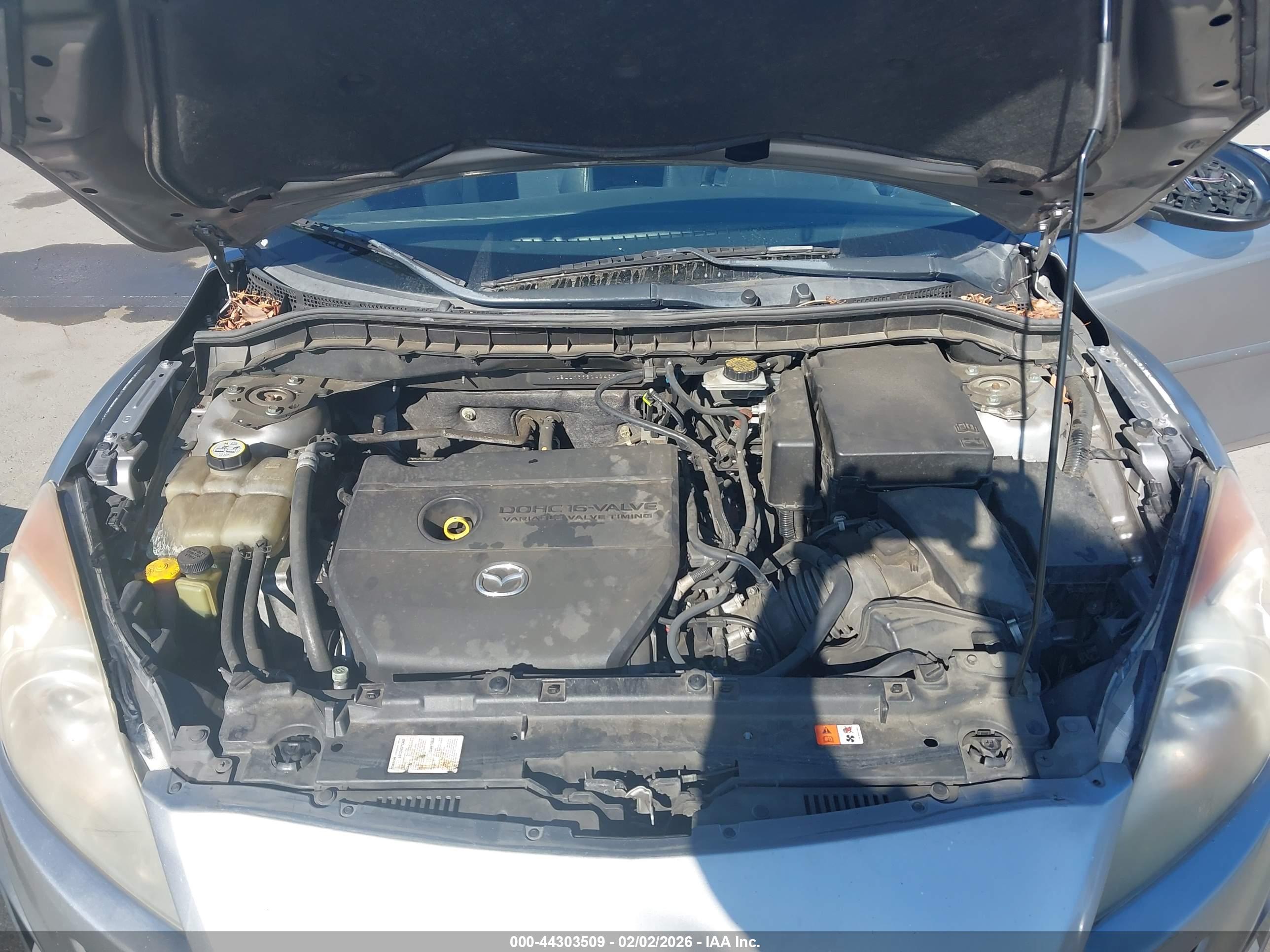 MAZDA MAZDA3 image 10