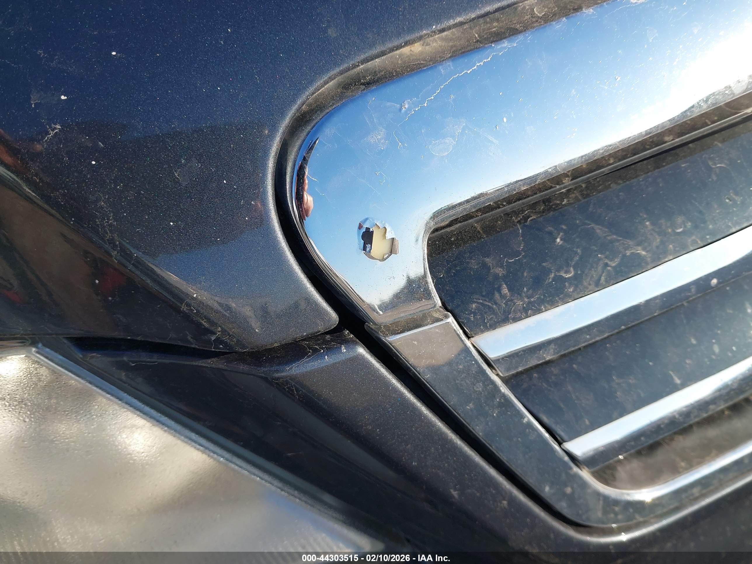 MERCEDES-BENZ E image 6
