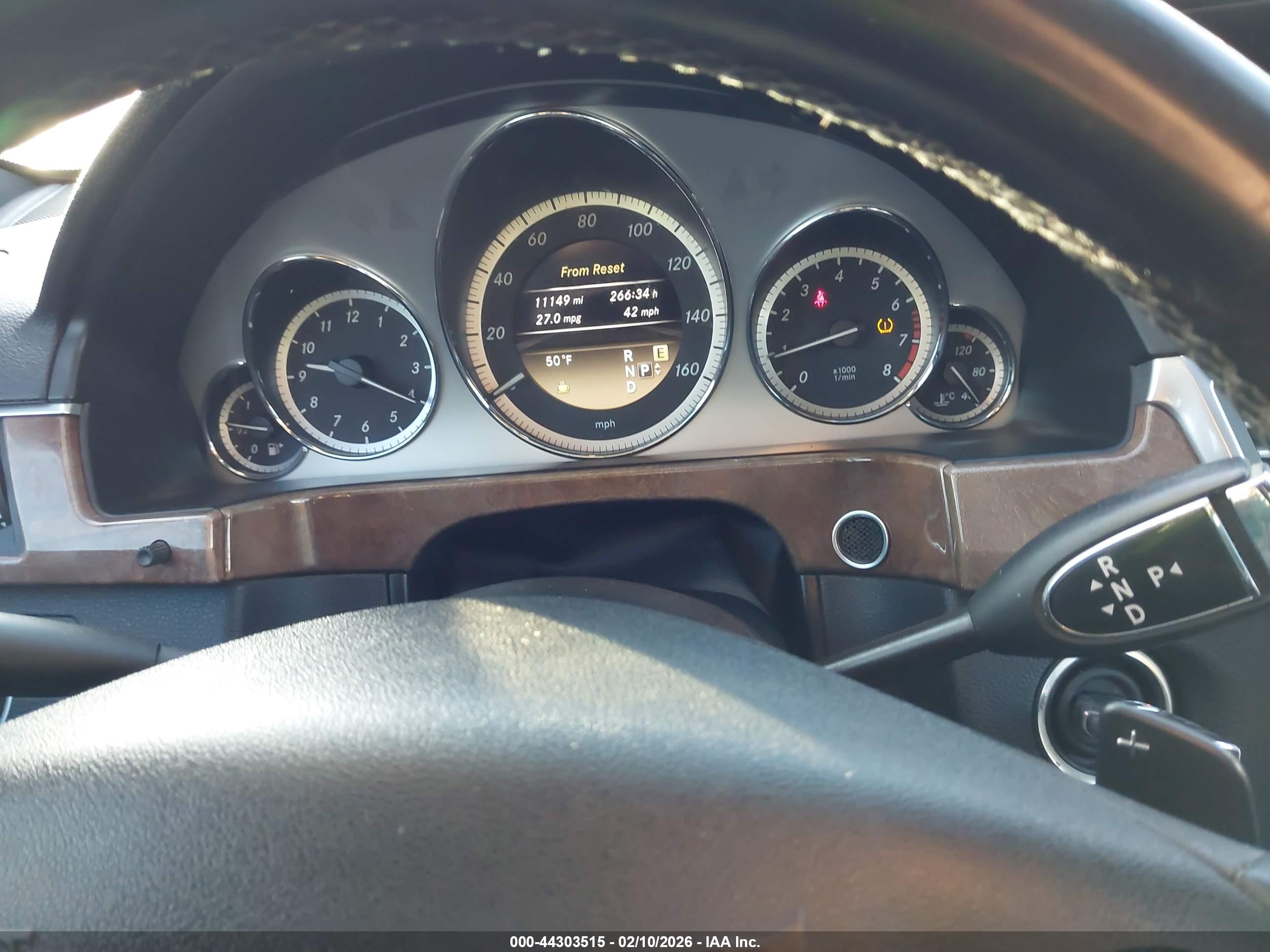 MERCEDES-BENZ E image 7