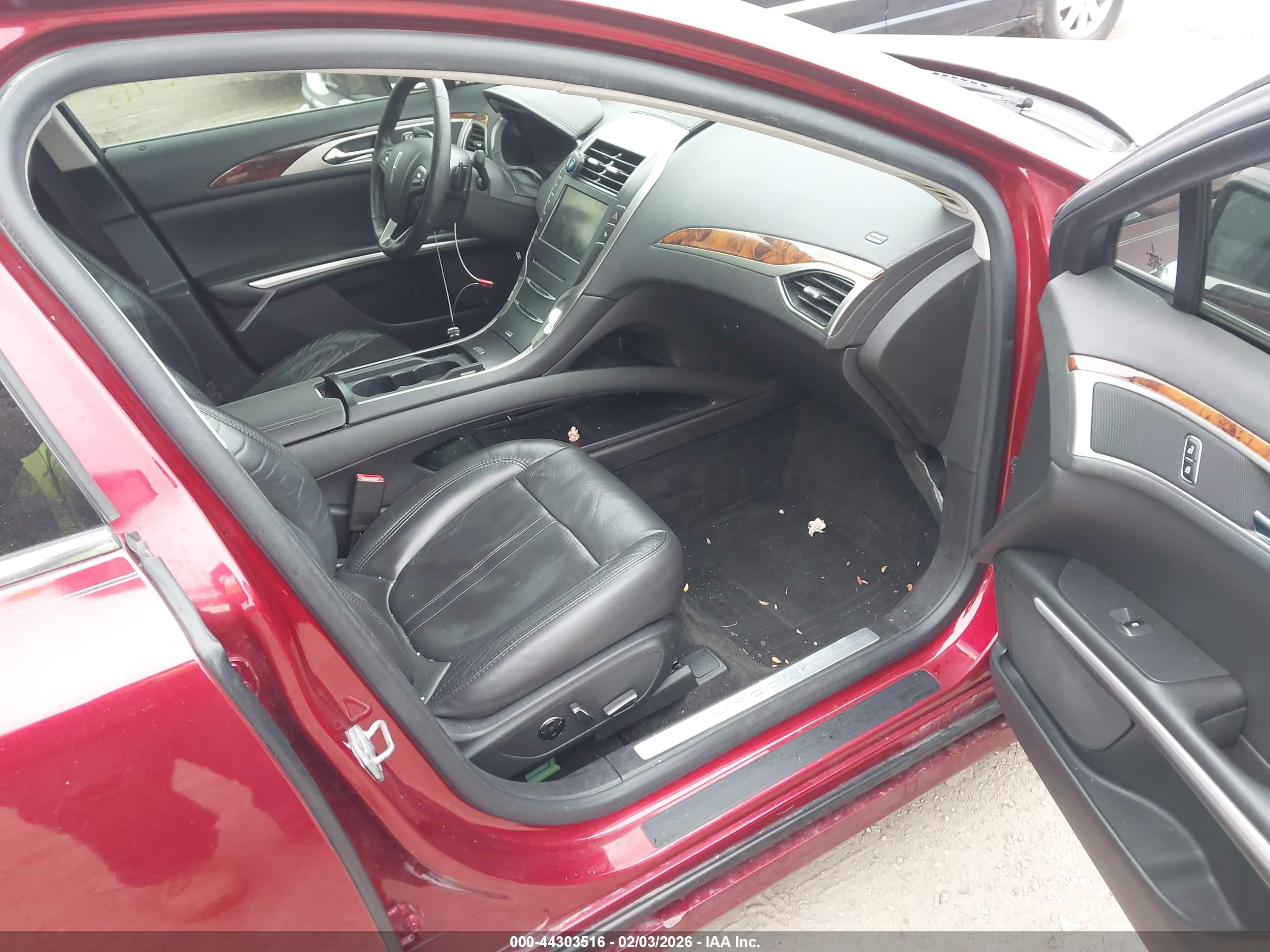 LINCOLN MKZ image 5