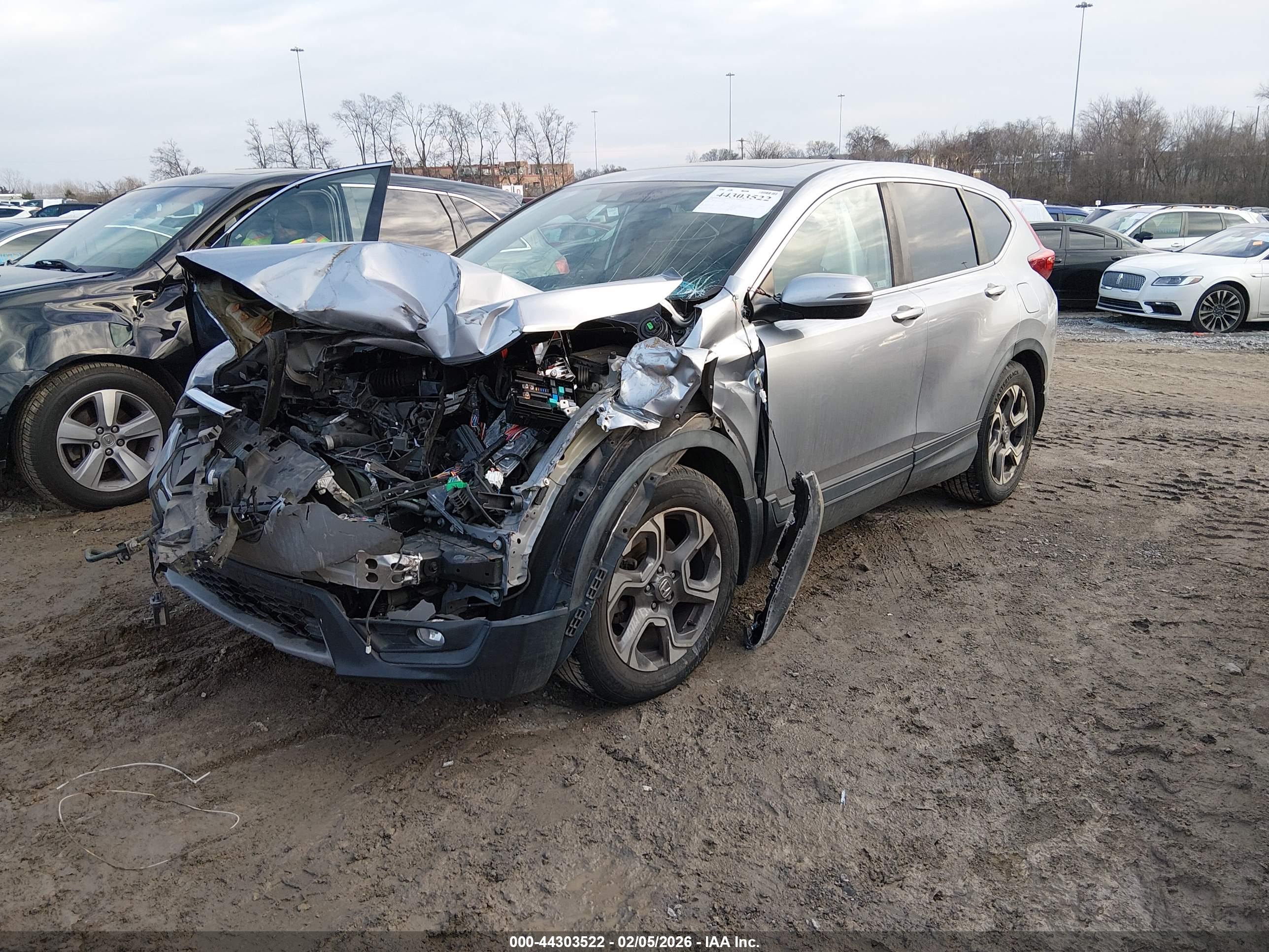 HONDA CR-V image 2