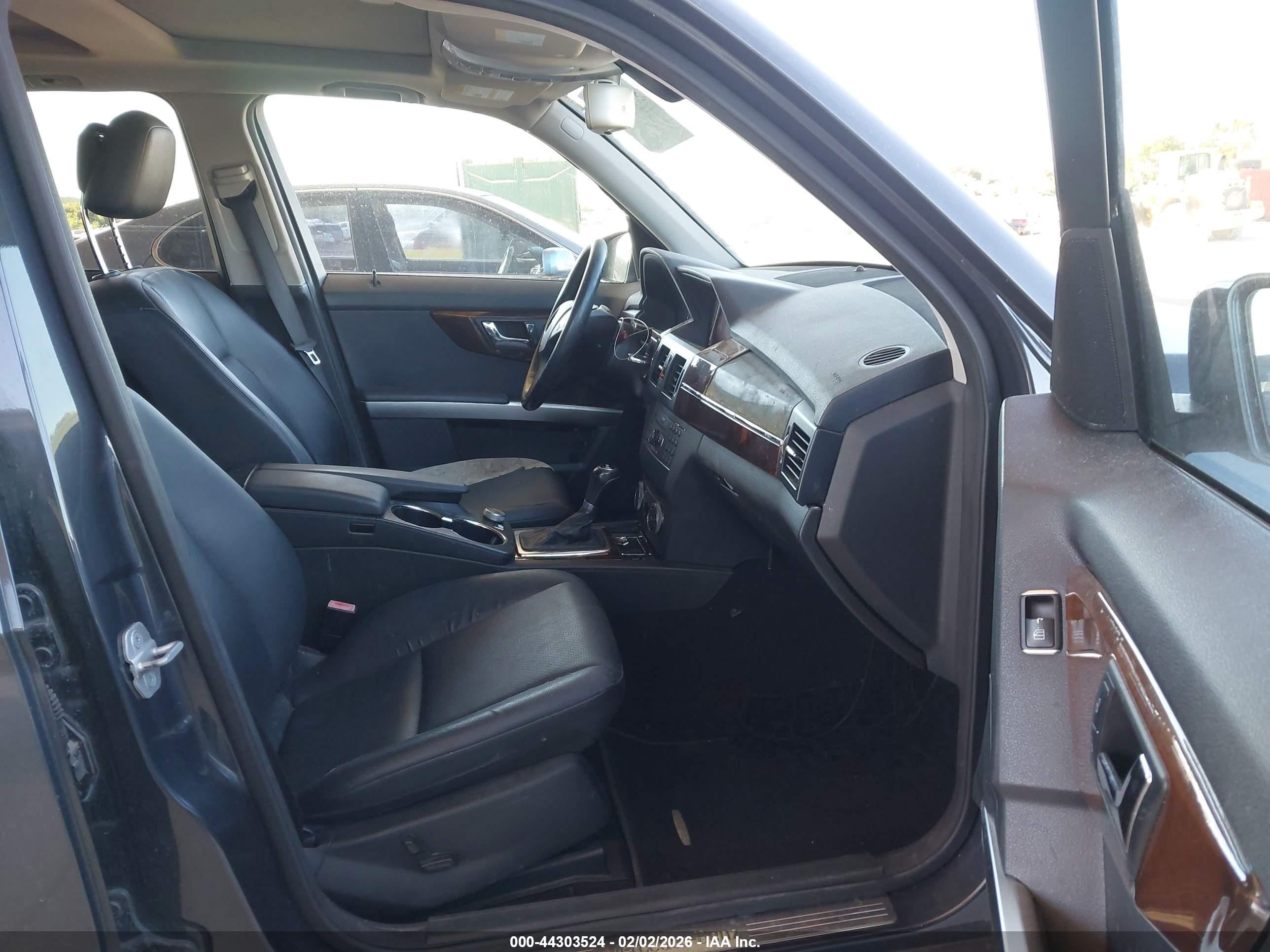 MERCEDES-BENZ GLK image 5
