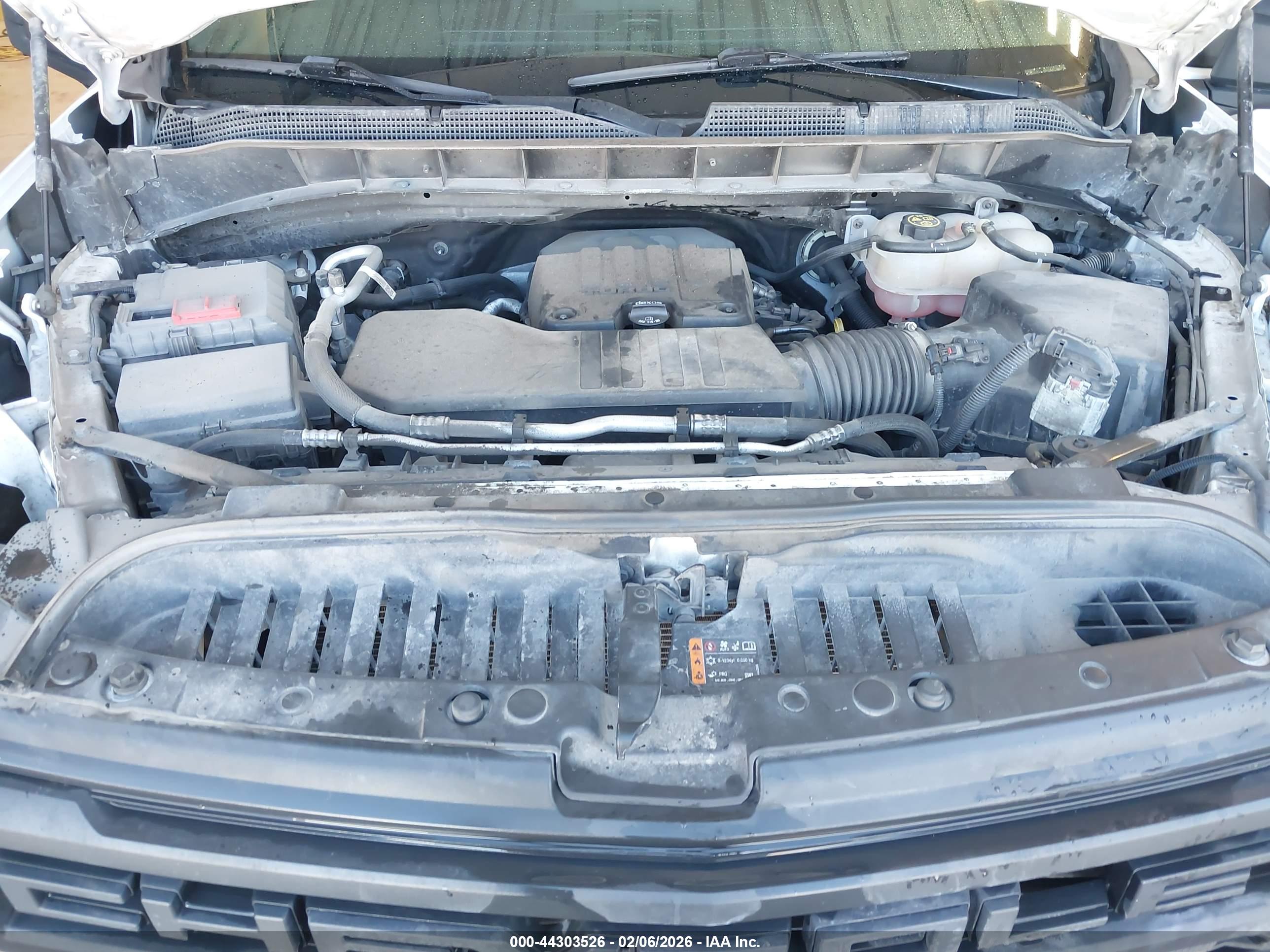 CHEVROLET SILVERADO image 10