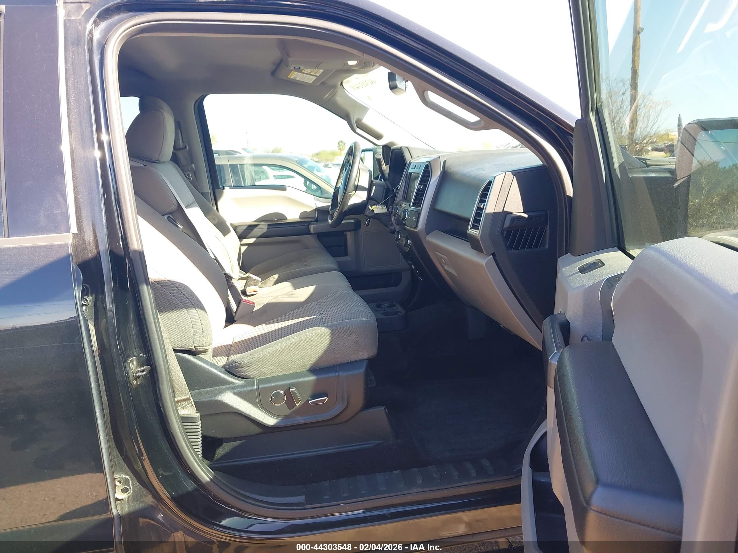 FORD F-150 image 5