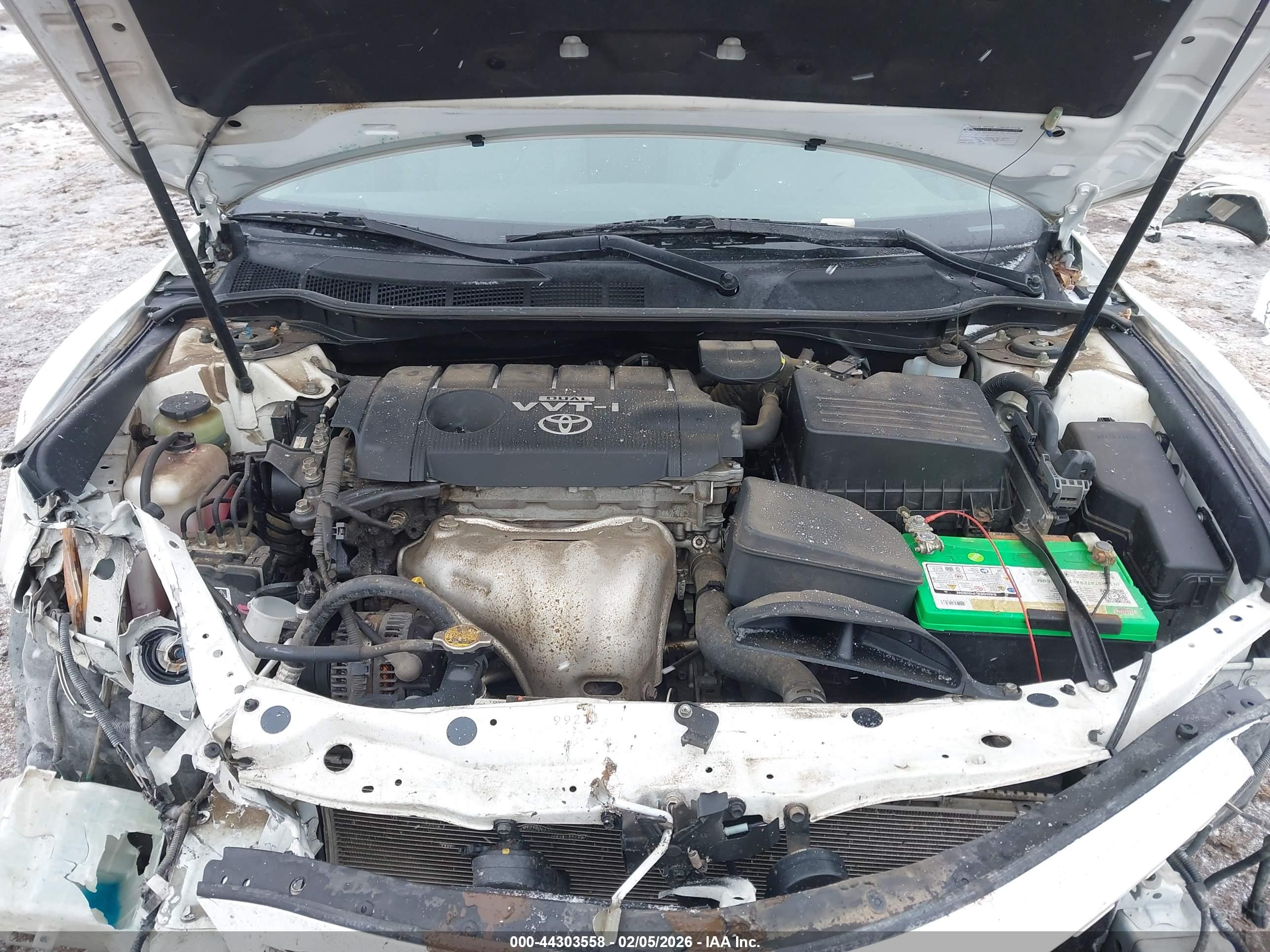 TOYOTA CAMRY image 10