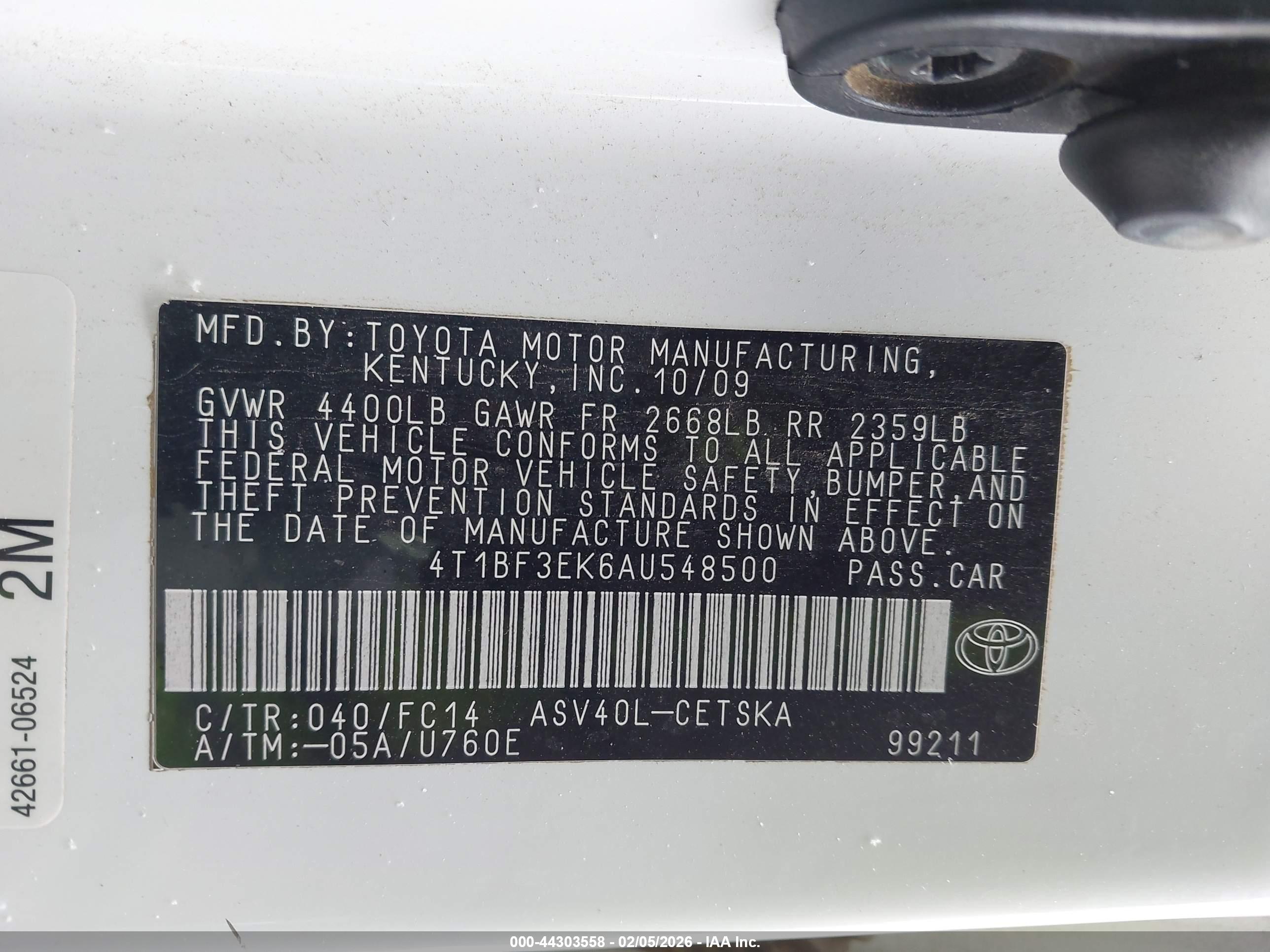 TOYOTA CAMRY image 9