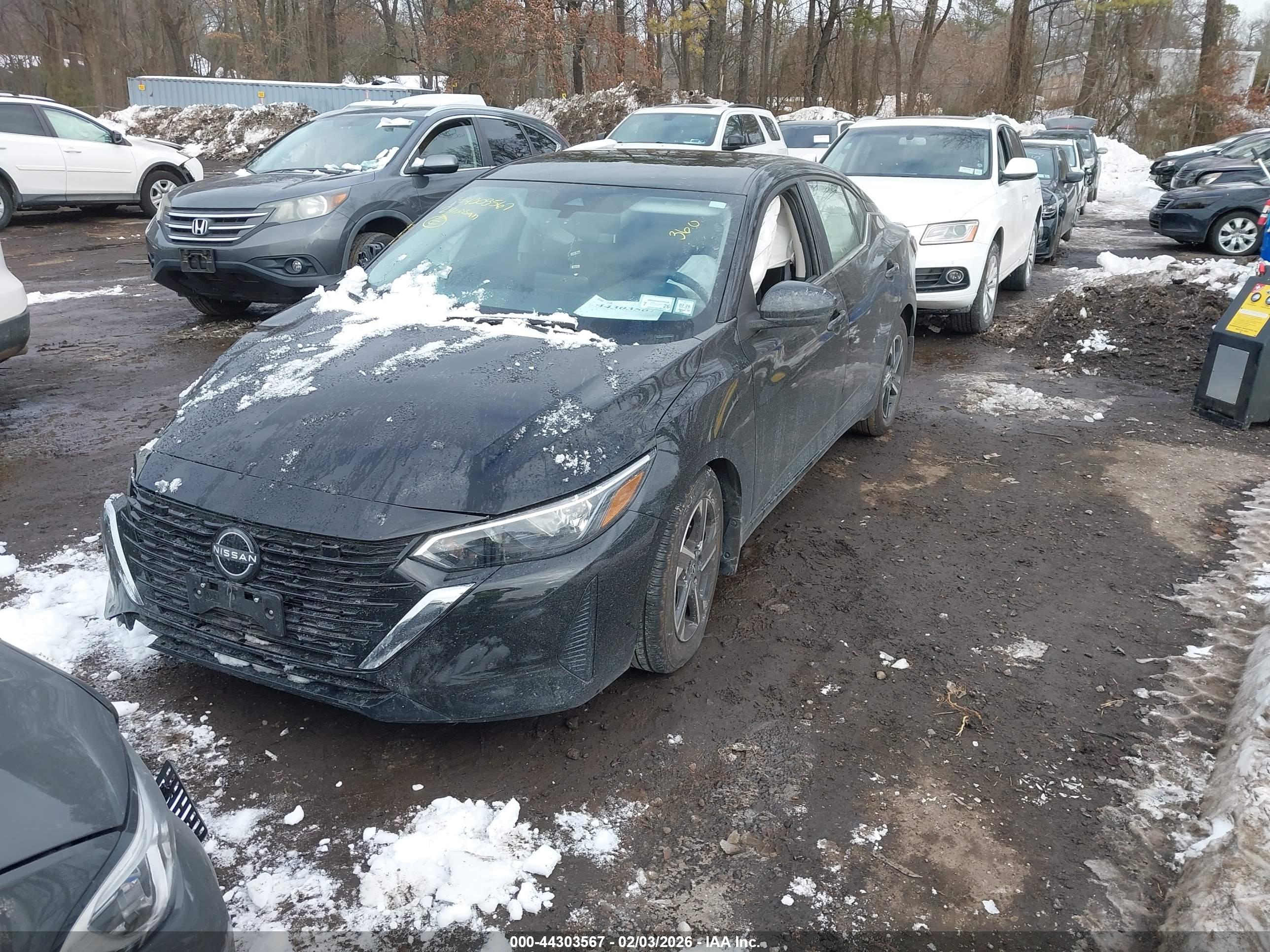 NISSAN SENTRA image 2