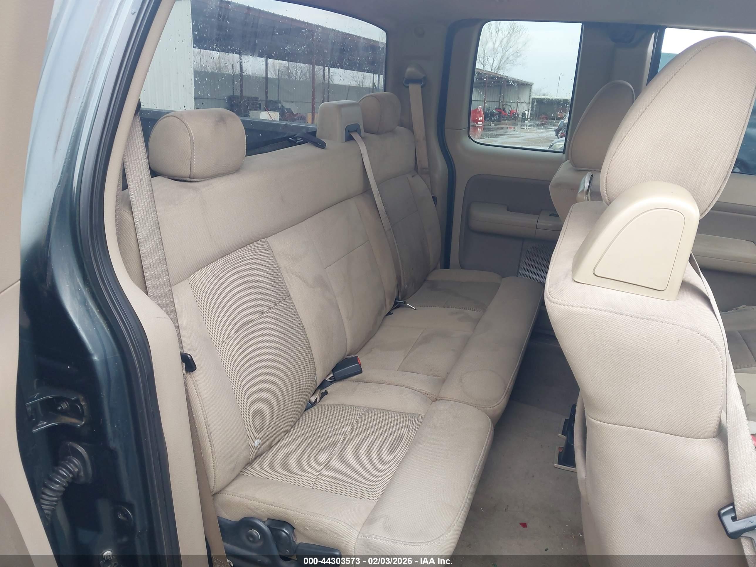 FORD F-150 image 8