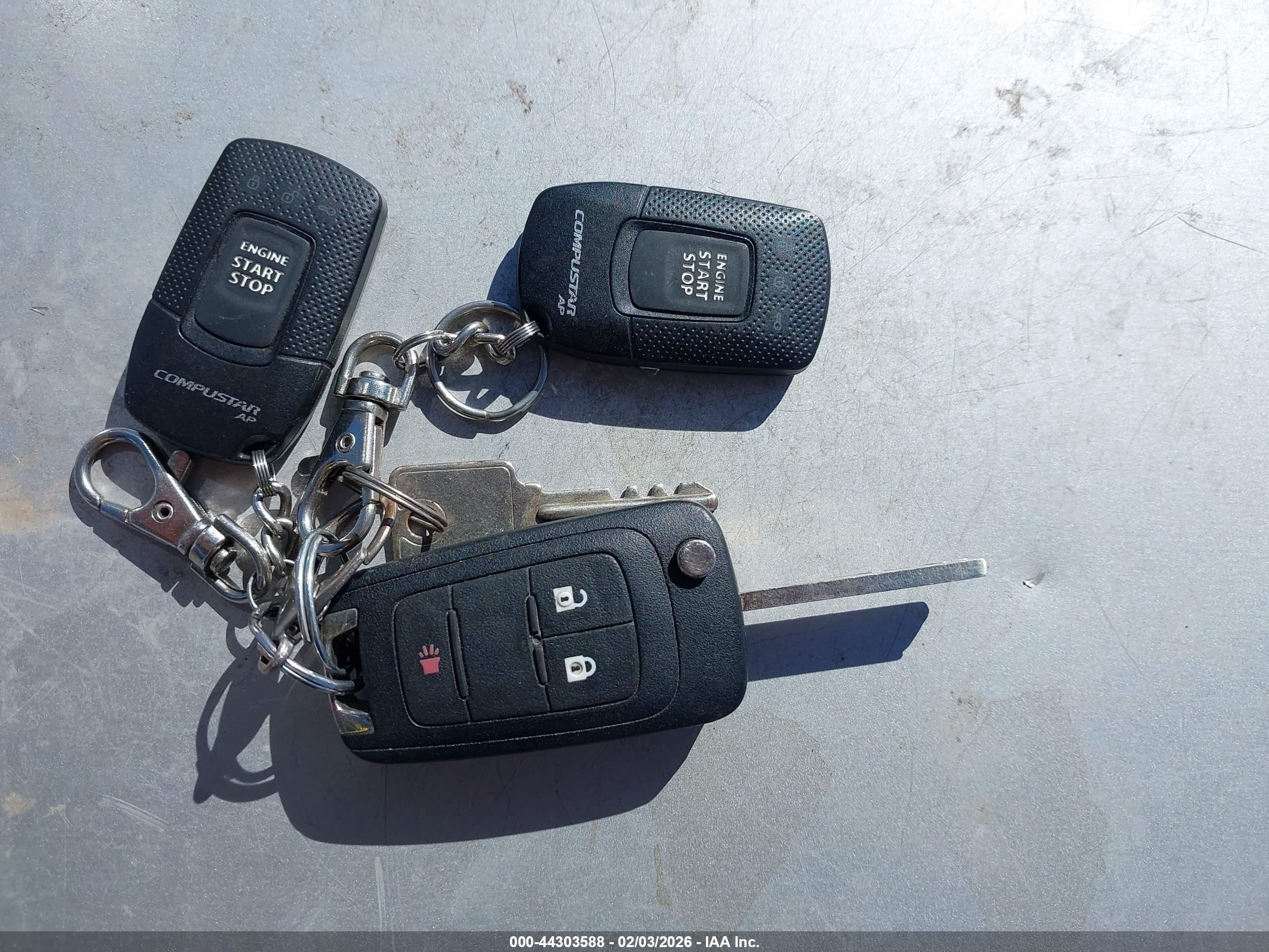 CHEVROLET EQUINOX image 11
