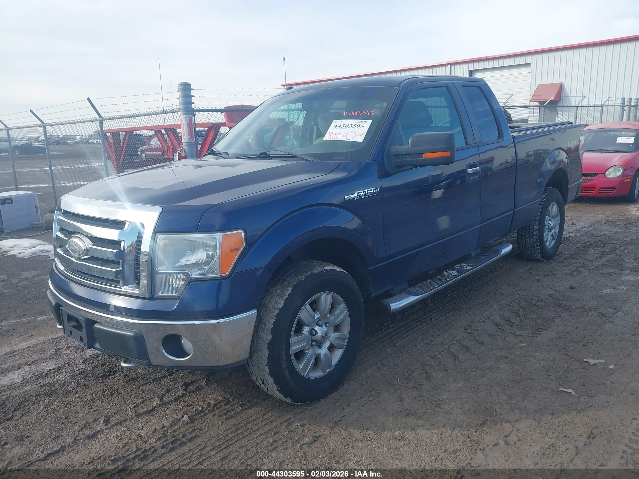 FORD F-150 image 2