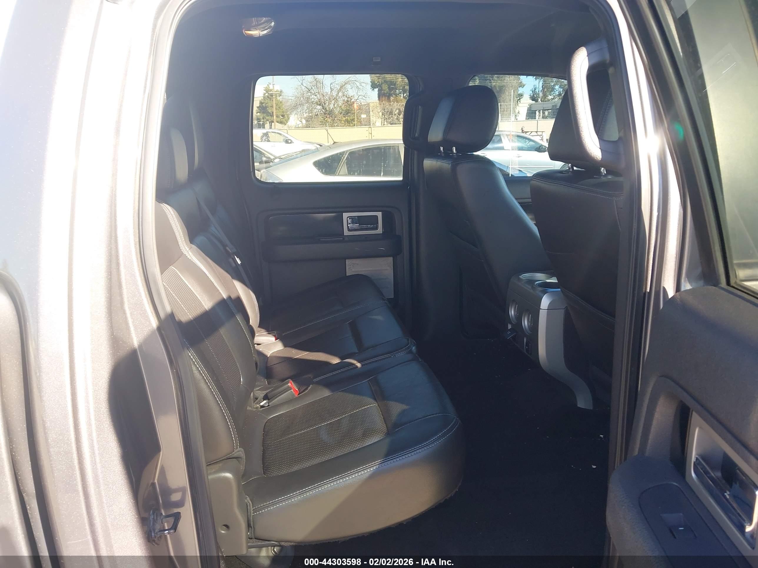 FORD F-150 image 8