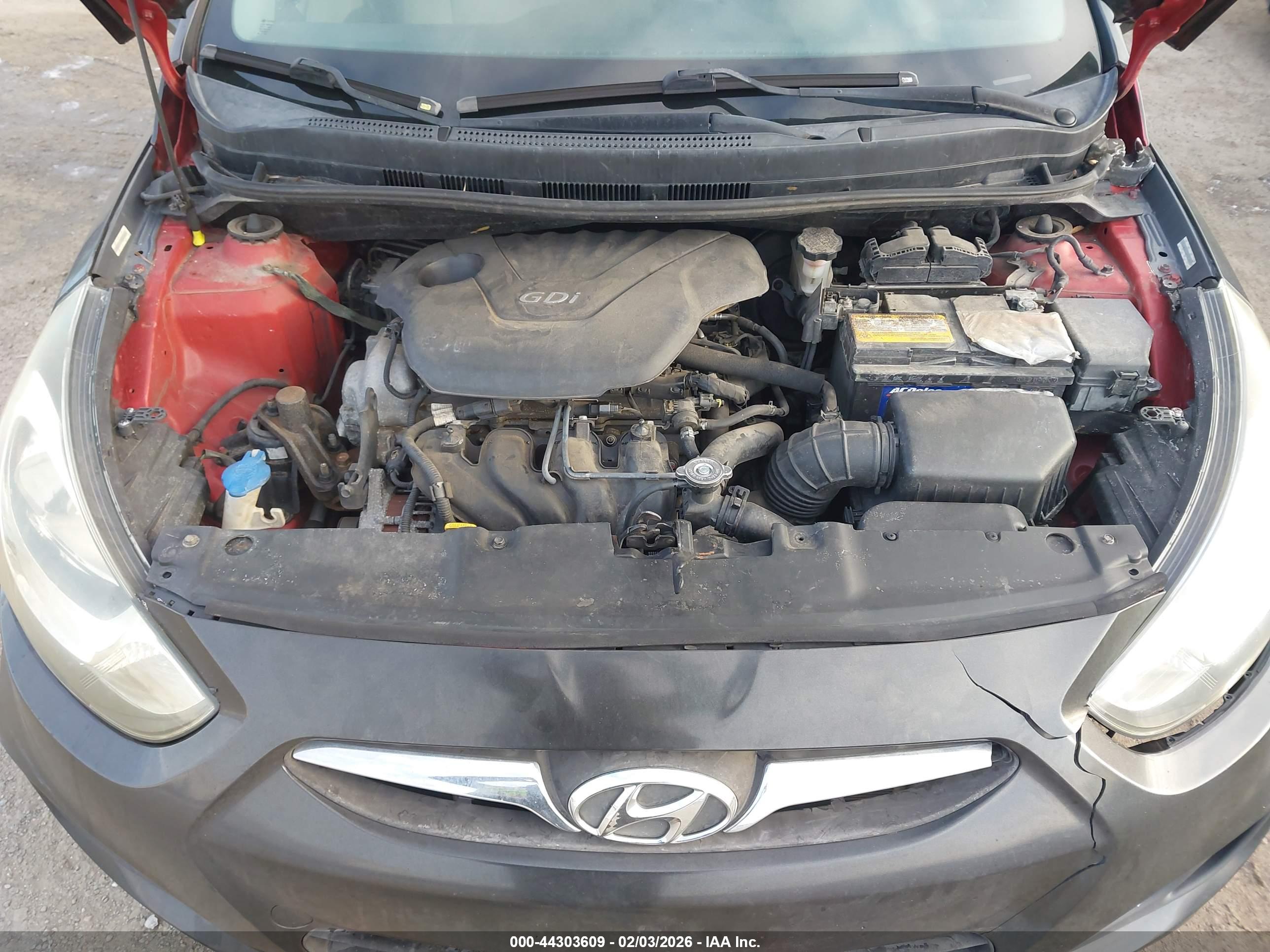 HYUNDAI ACCENT image 10