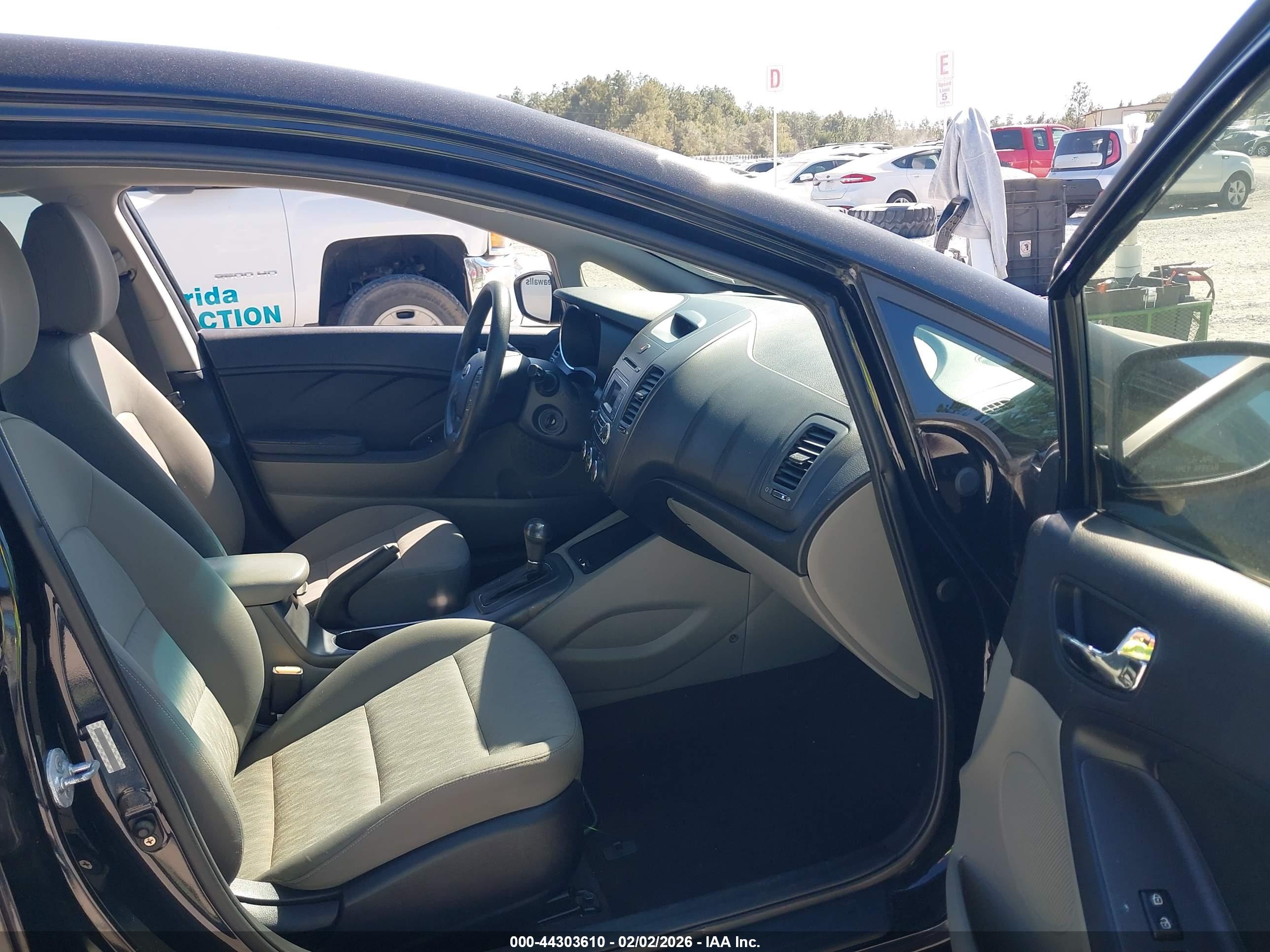 KIA FORTE image 5