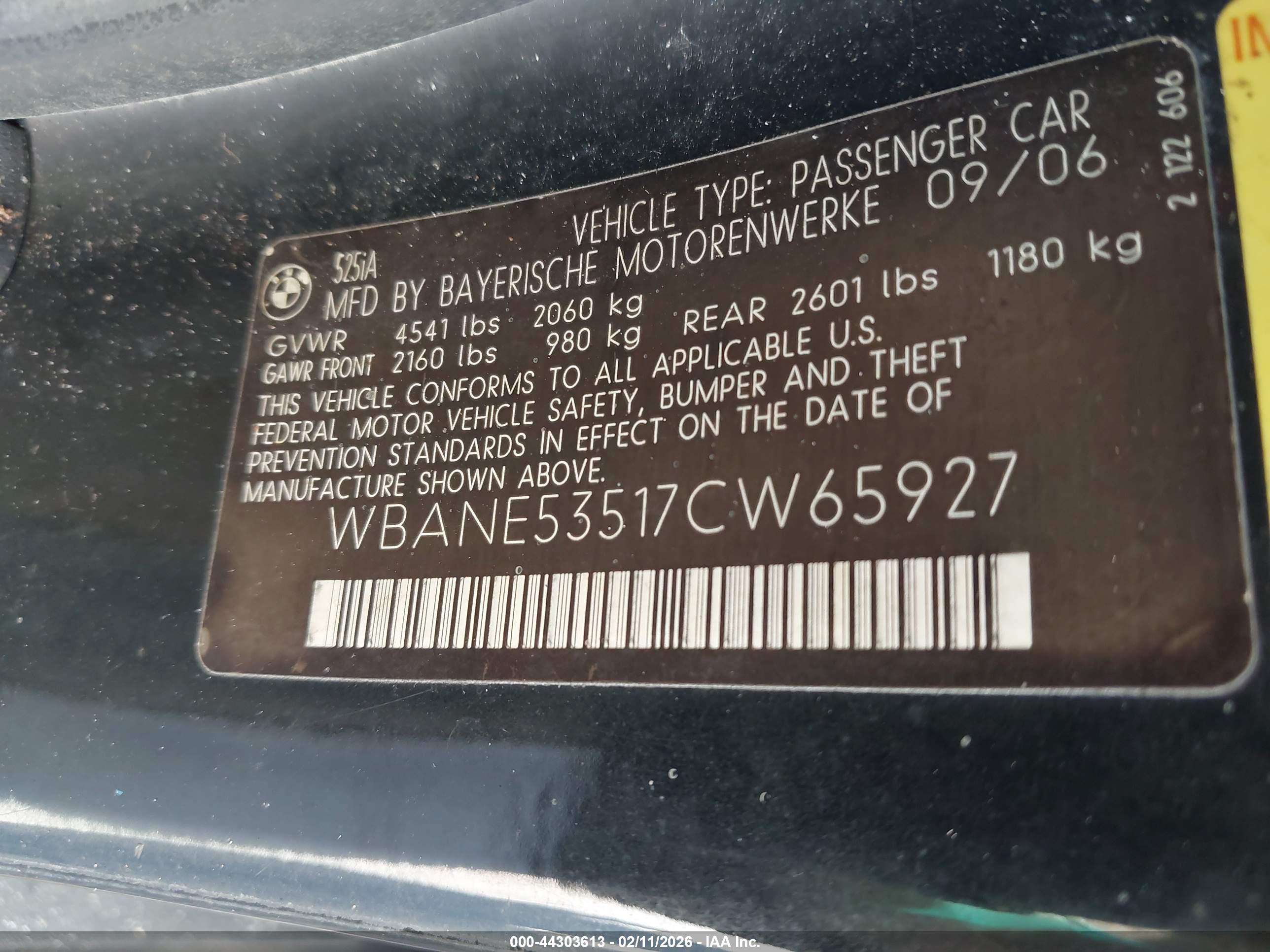 BMW 525I image 9