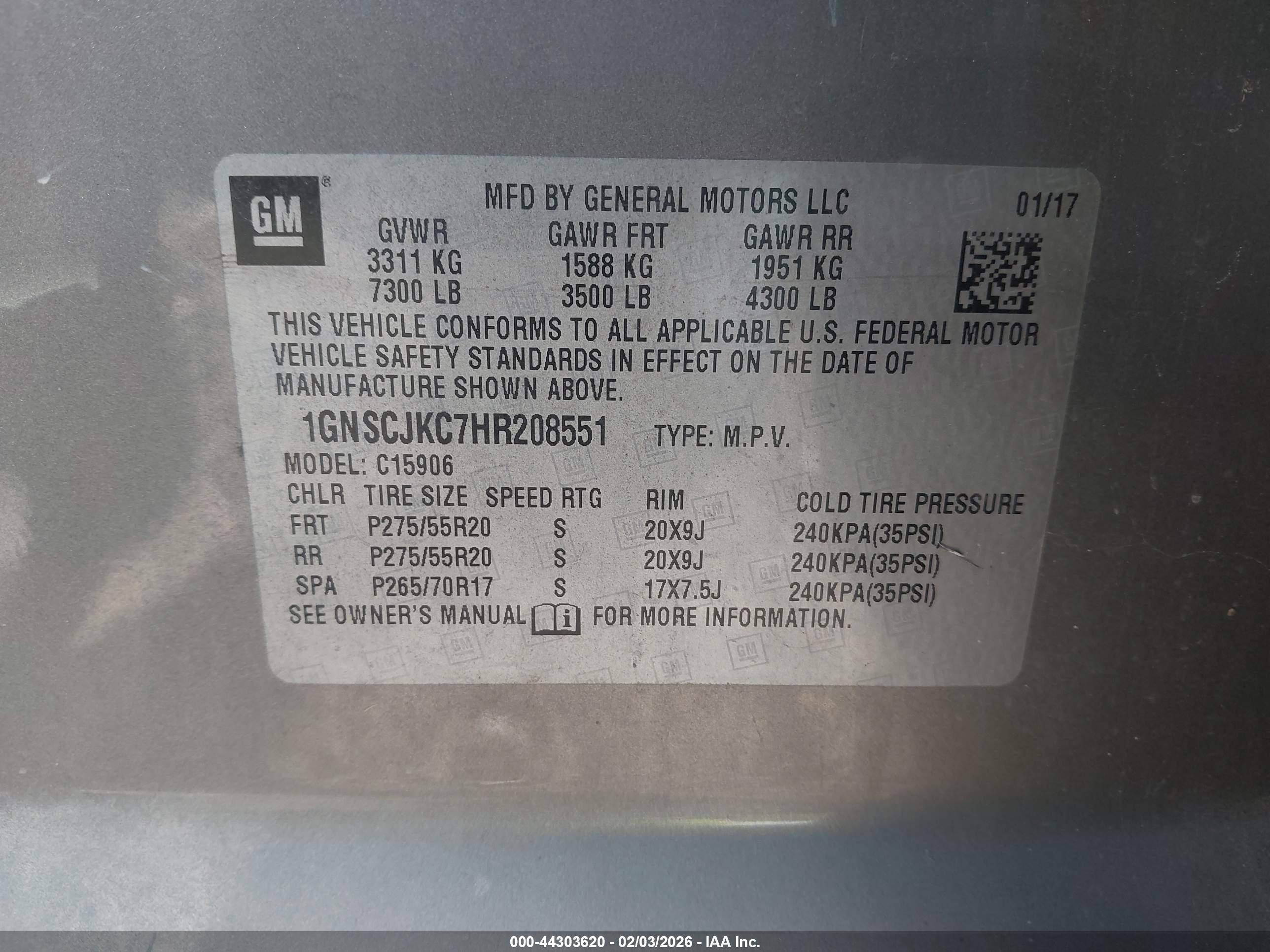 CHEVROLET SUBURBAN image 9