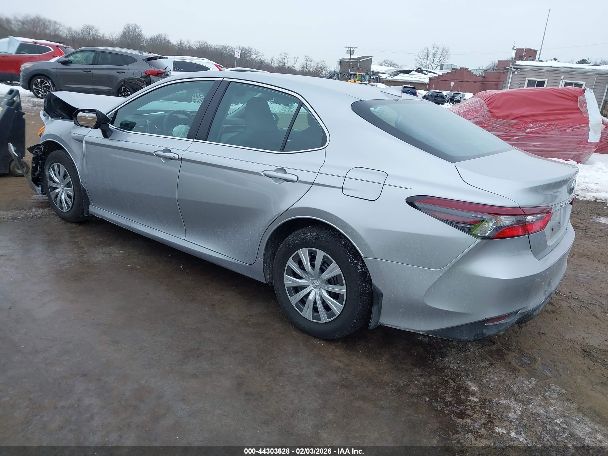 TOYOTA CAMRY image 3