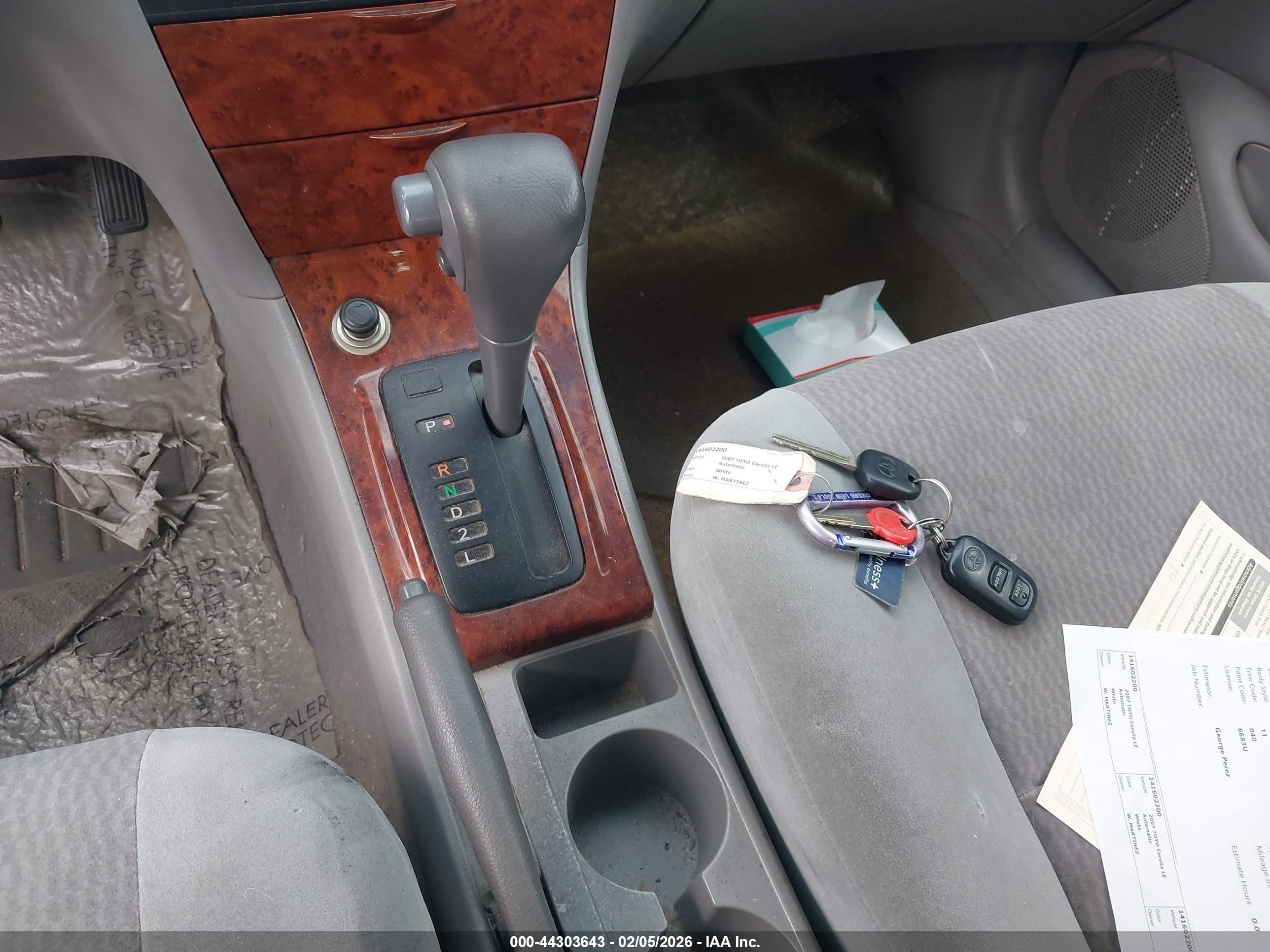 TOYOTA COROLLA image 11