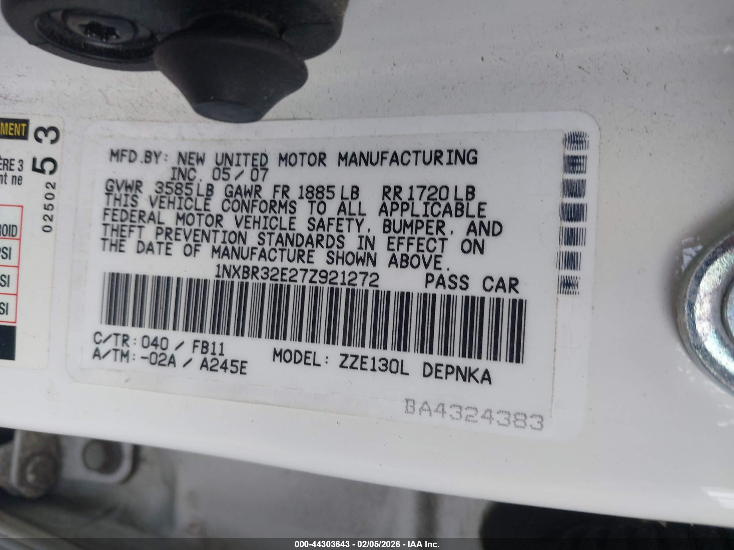 TOYOTA COROLLA image 9