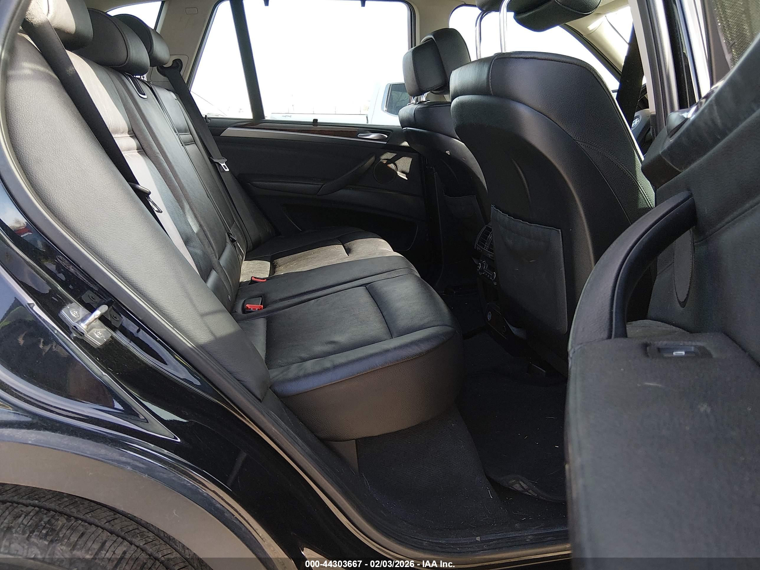 BMW X5 image 8