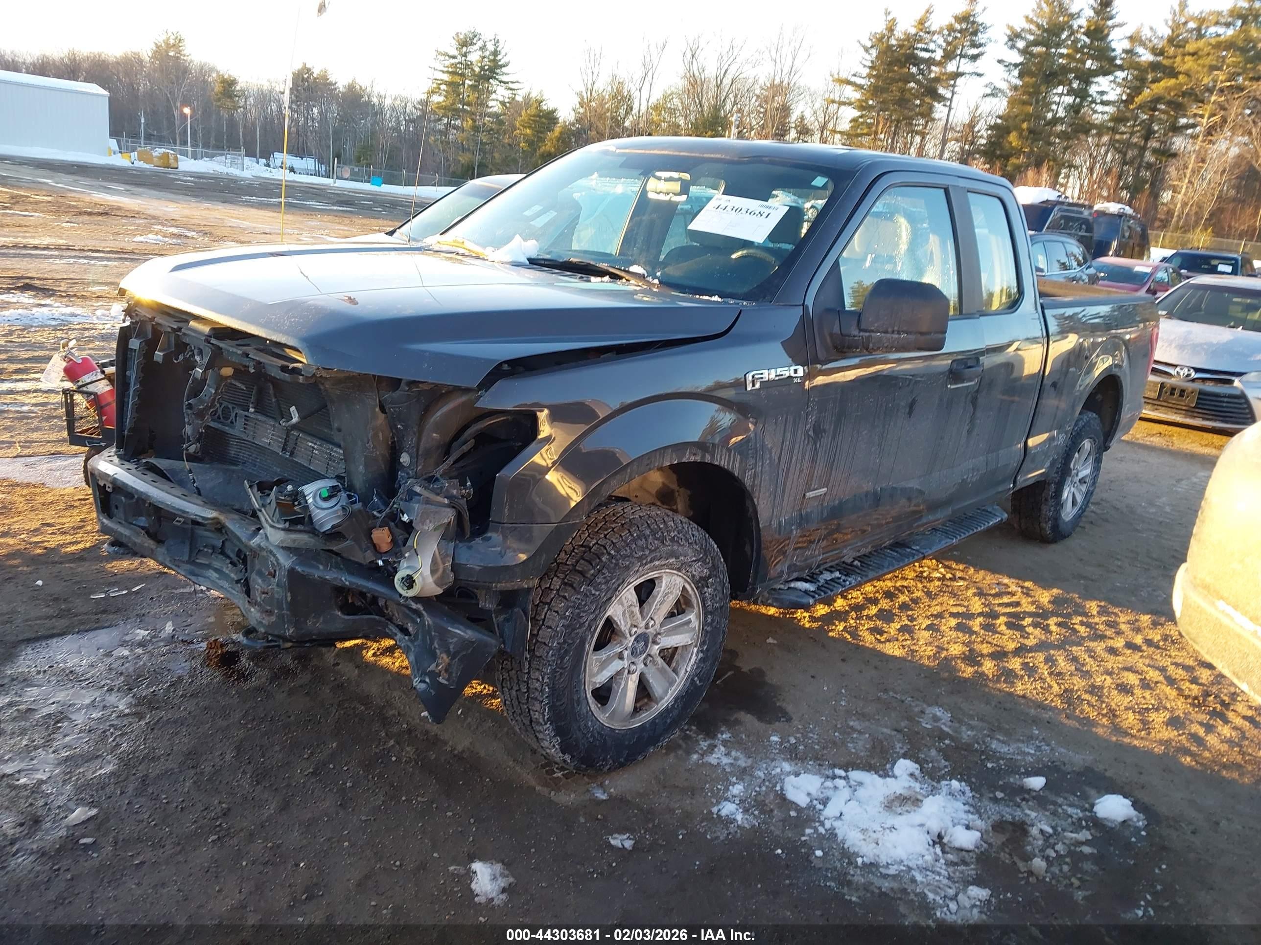 FORD F-150 image 2