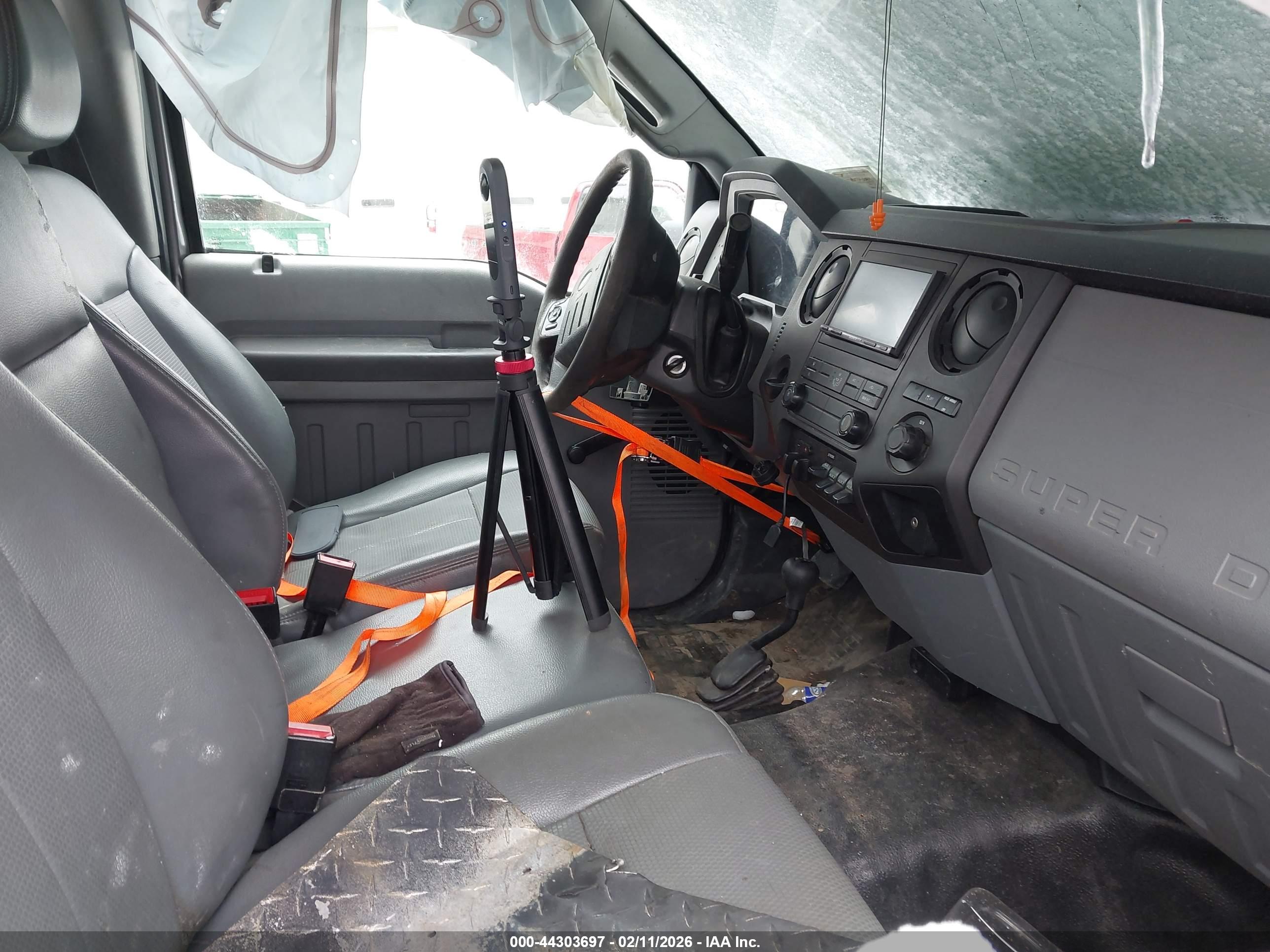 FORD F-350 image 5