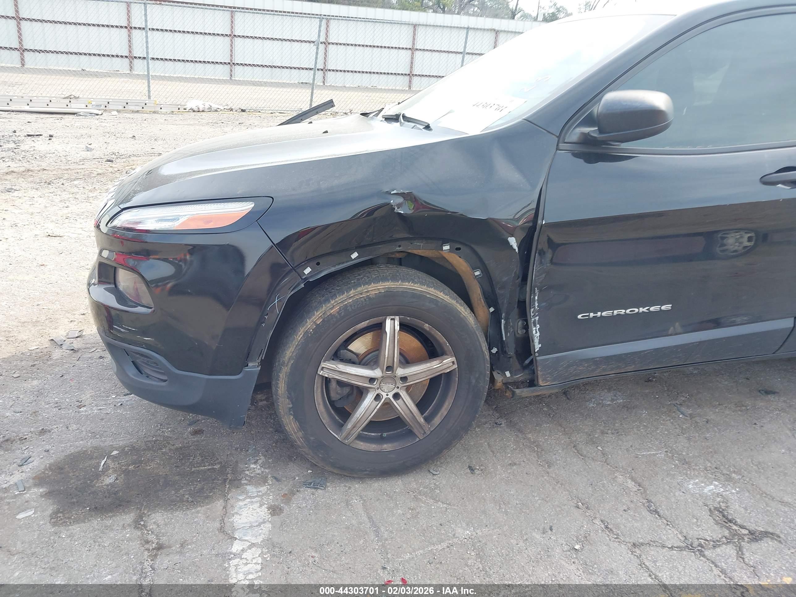 JEEP CHEROKEE image 6