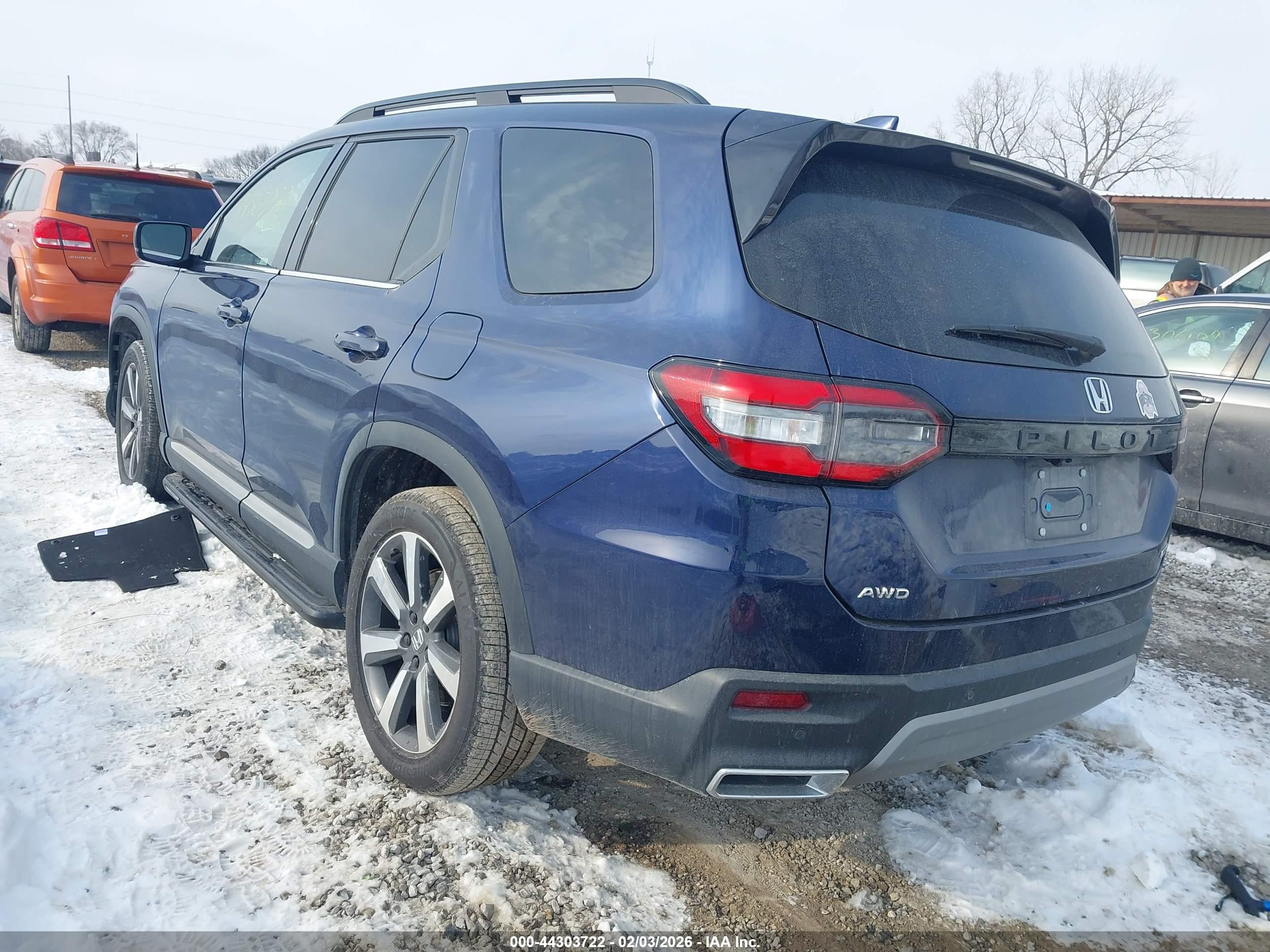 HONDA PILOT image 3
