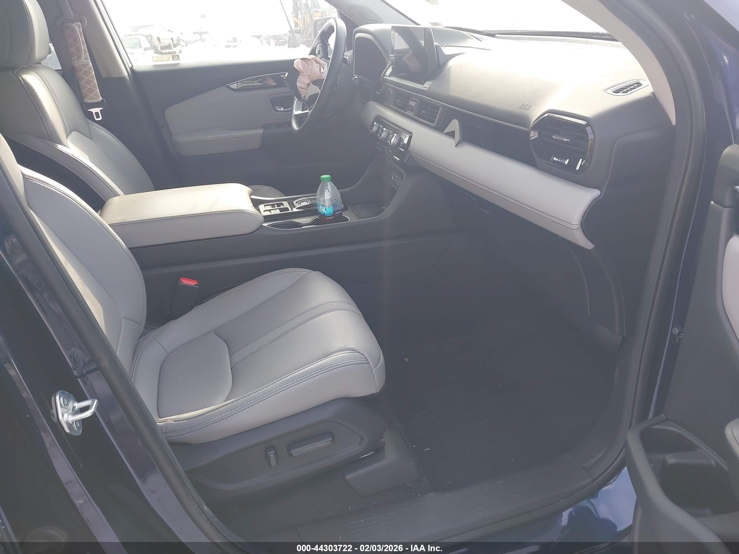 HONDA PILOT image 5