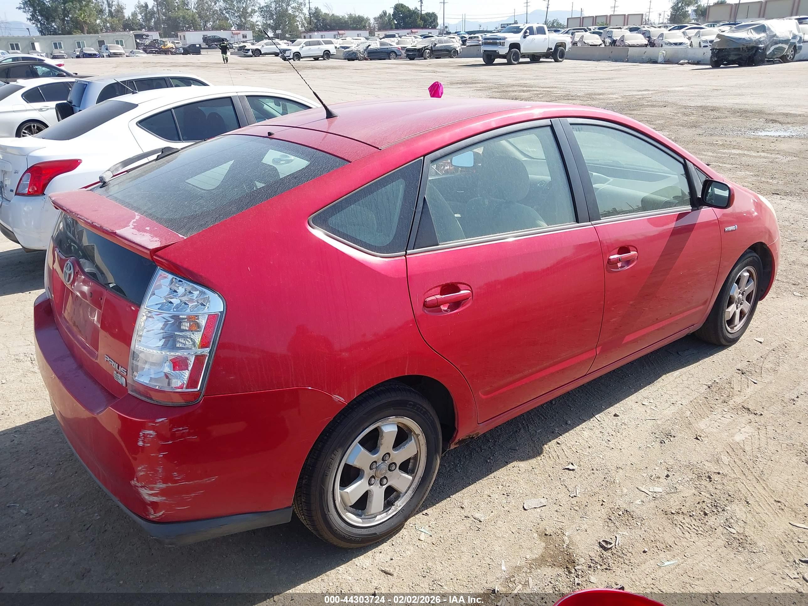 TOYOTA PRIUS image 4