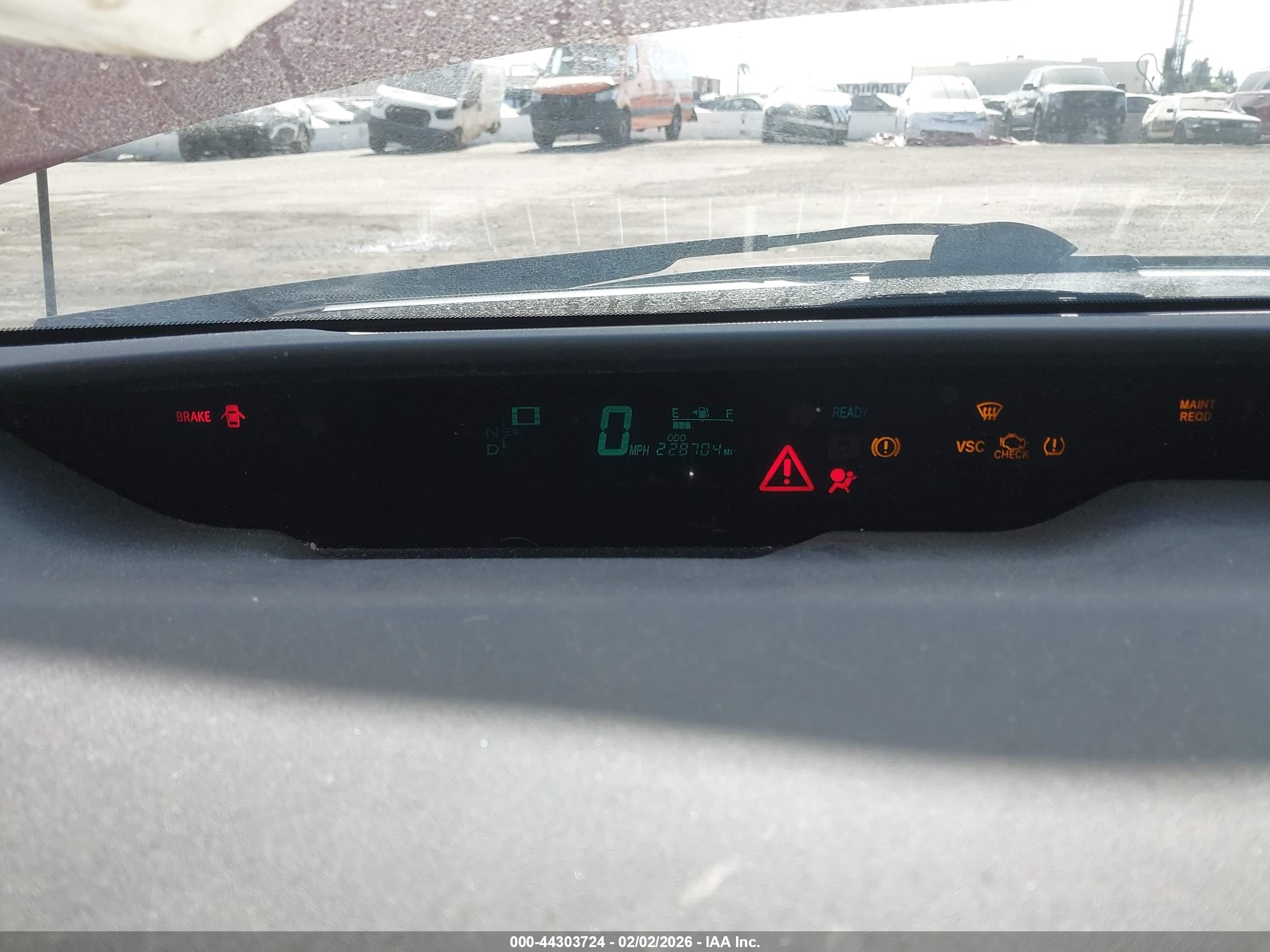 TOYOTA PRIUS image 7