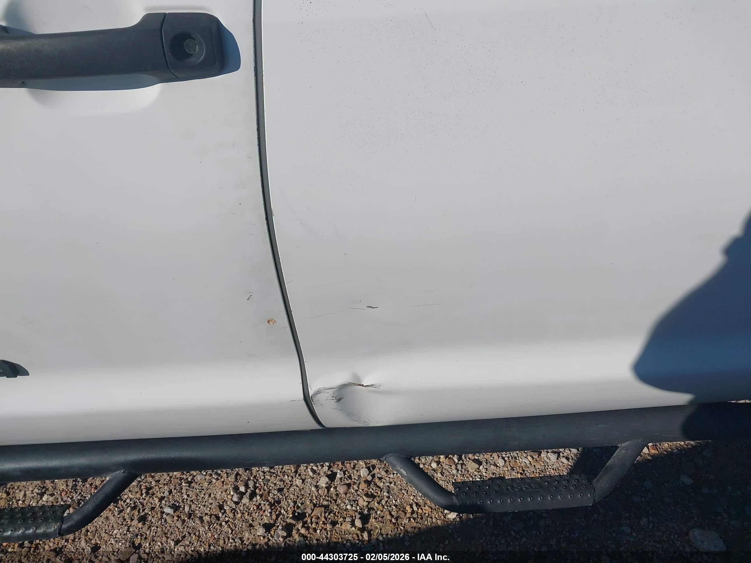 TOYOTA TUNDRA image 6