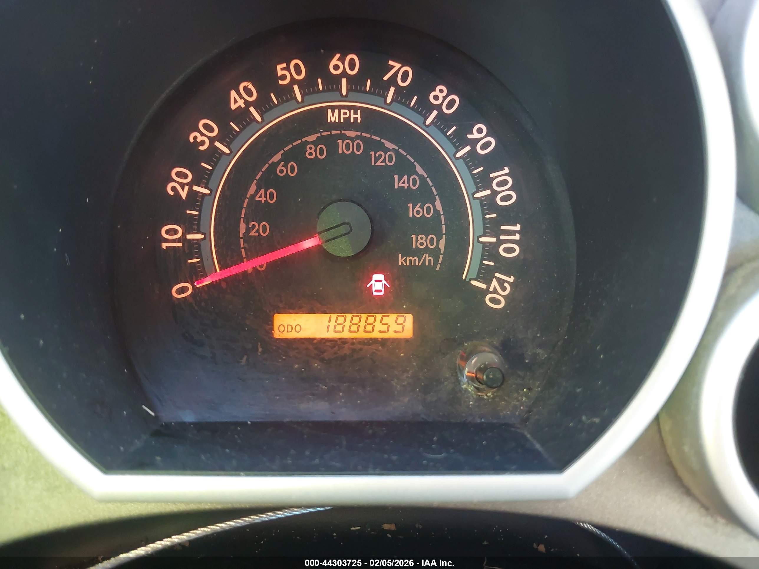 TOYOTA TUNDRA image 7