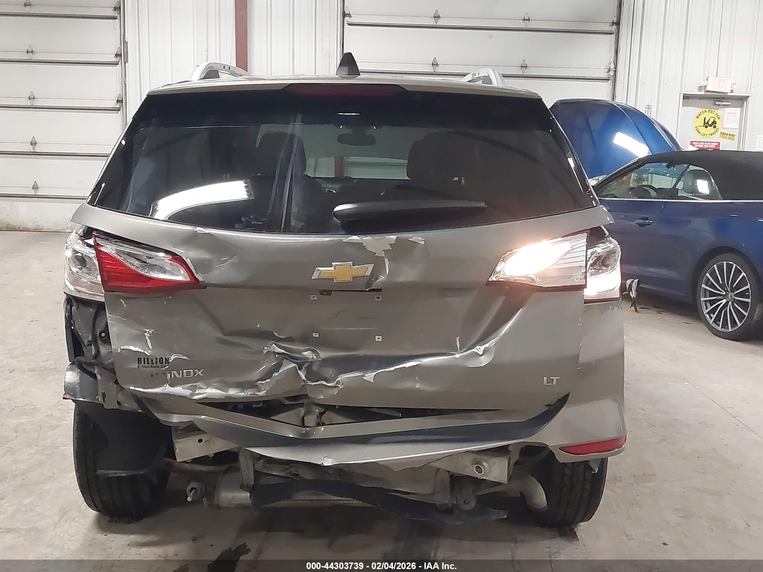 CHEVROLET EQUINOX image 6