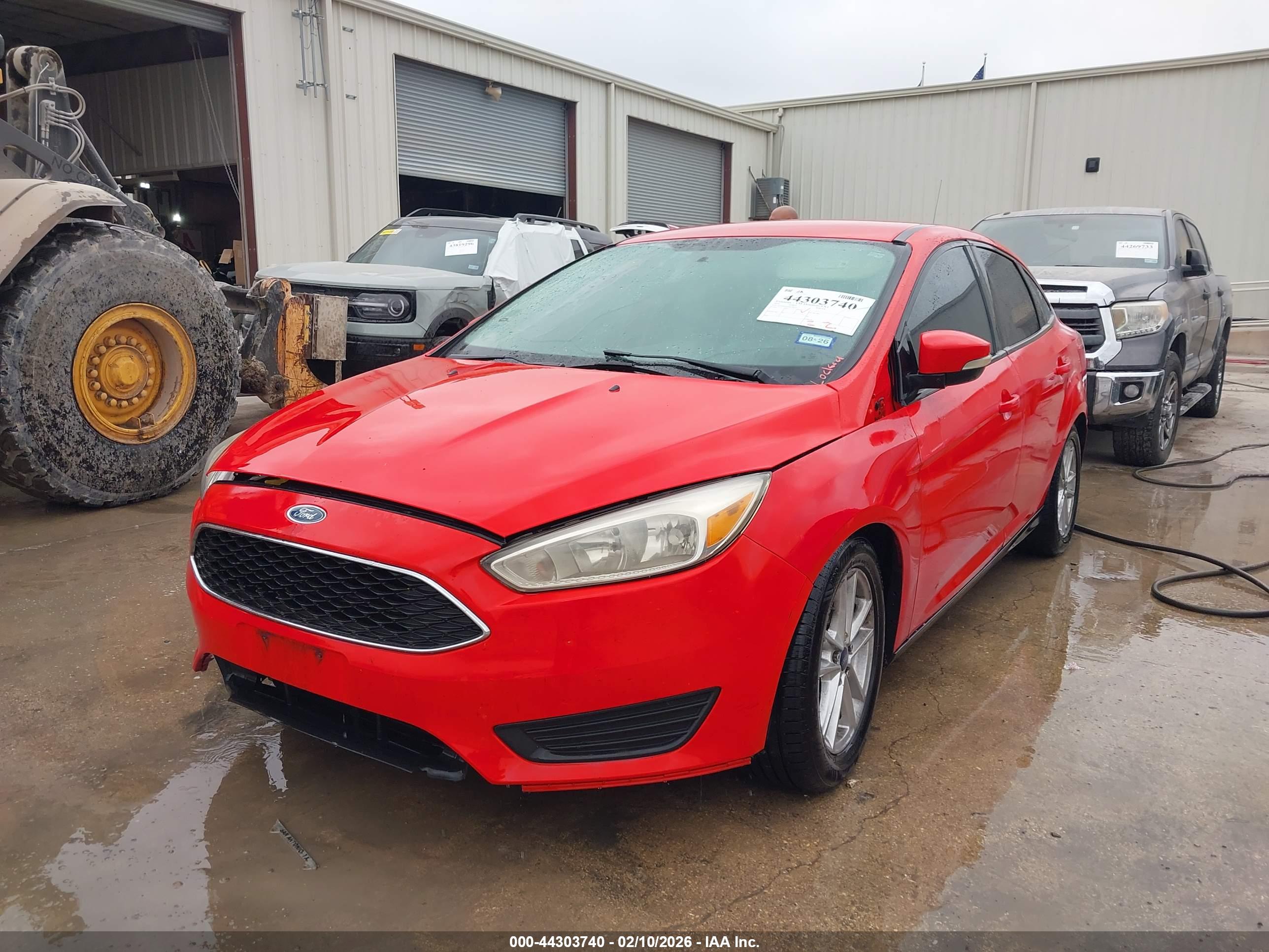 FORD FOCUS image 2